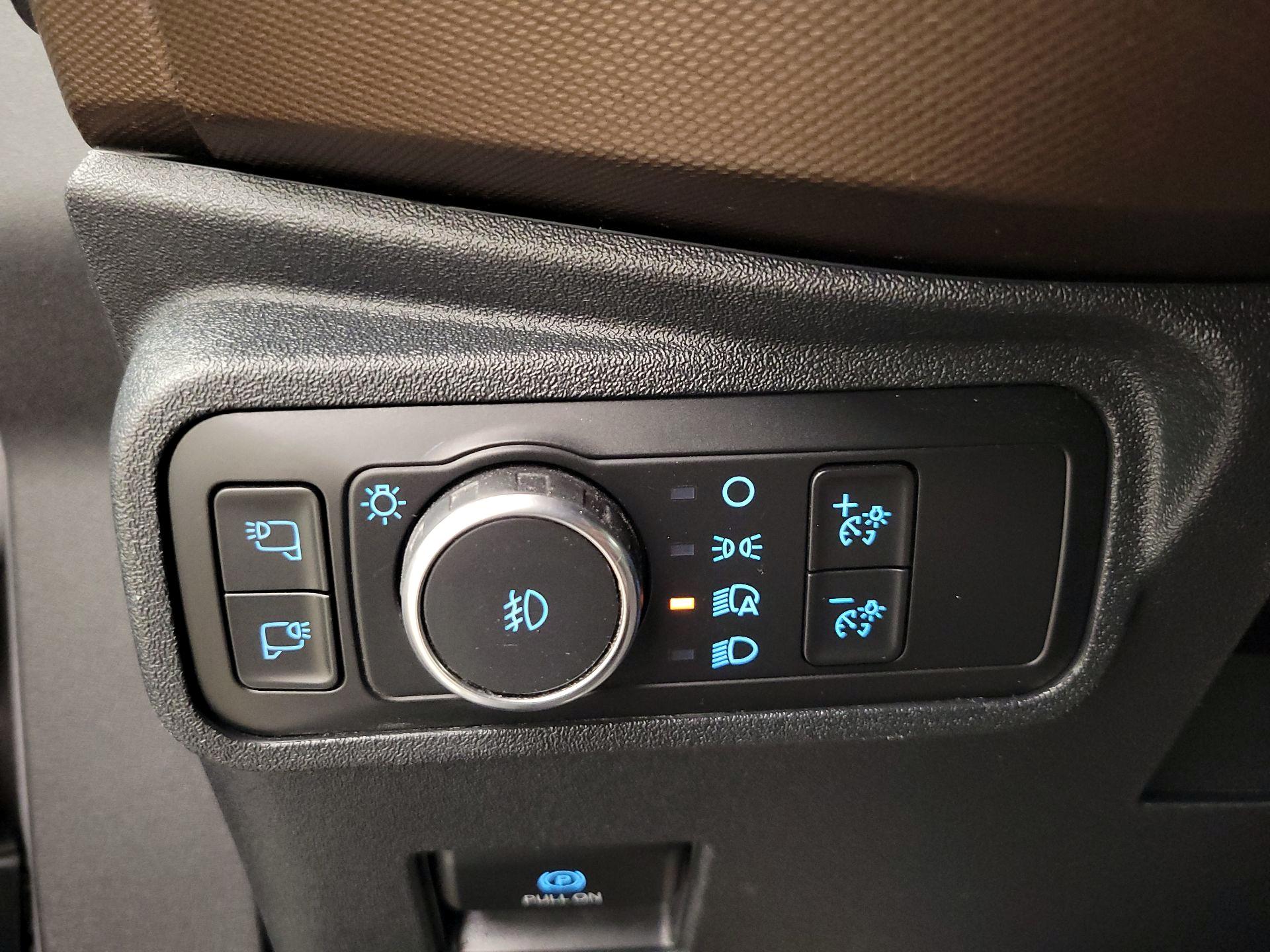 Thumbnail: 2021 Ford Bronco - 13