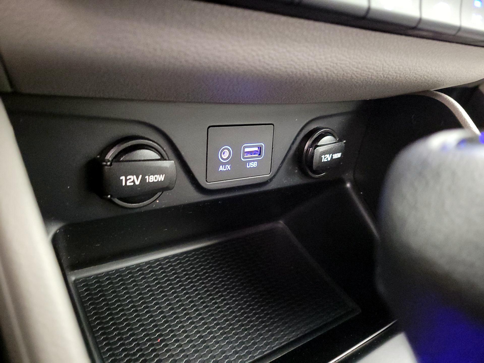 Thumbnail: 2018 Hyundai Tucson - 18