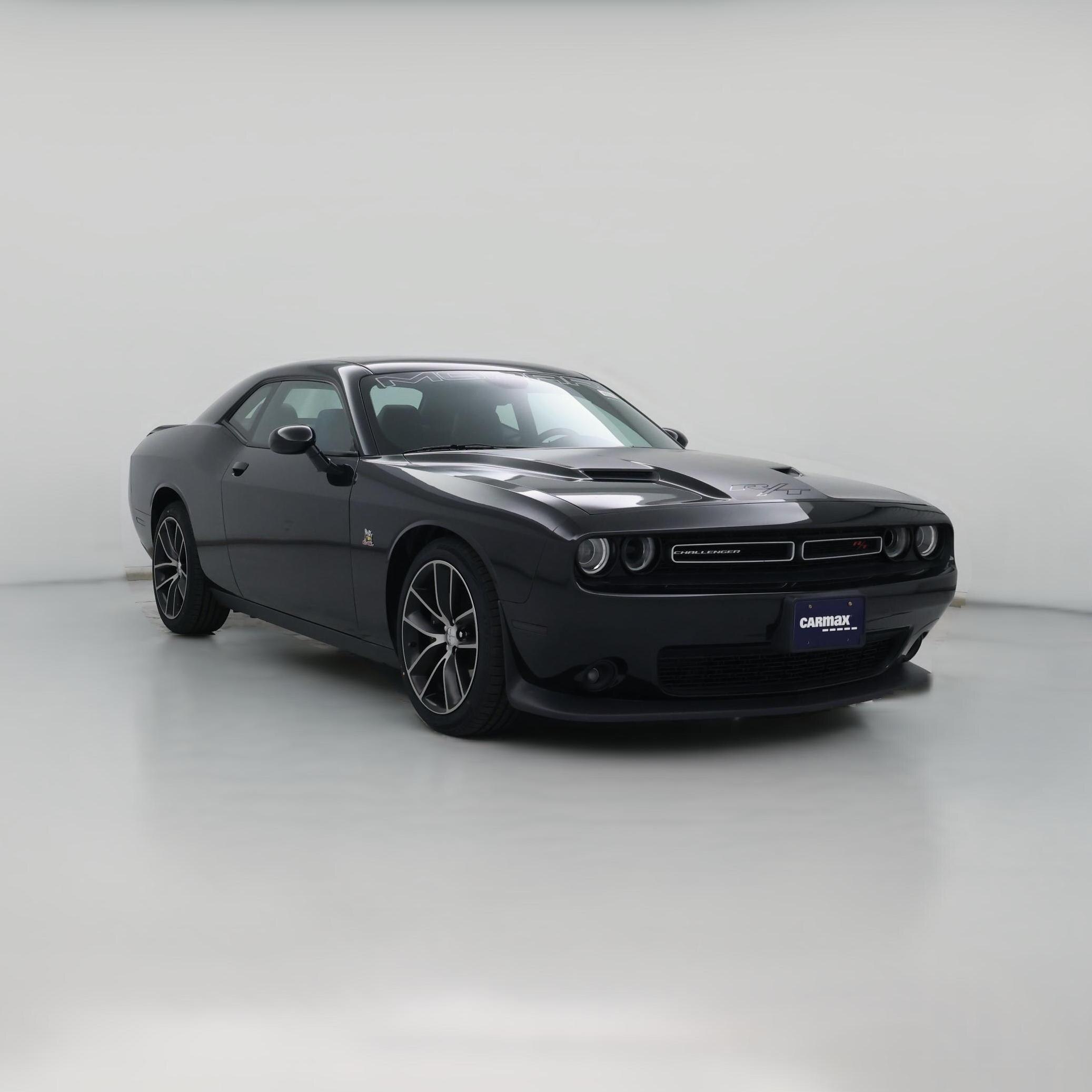 Thumbnail: 2015 Dodge Challenger - 1