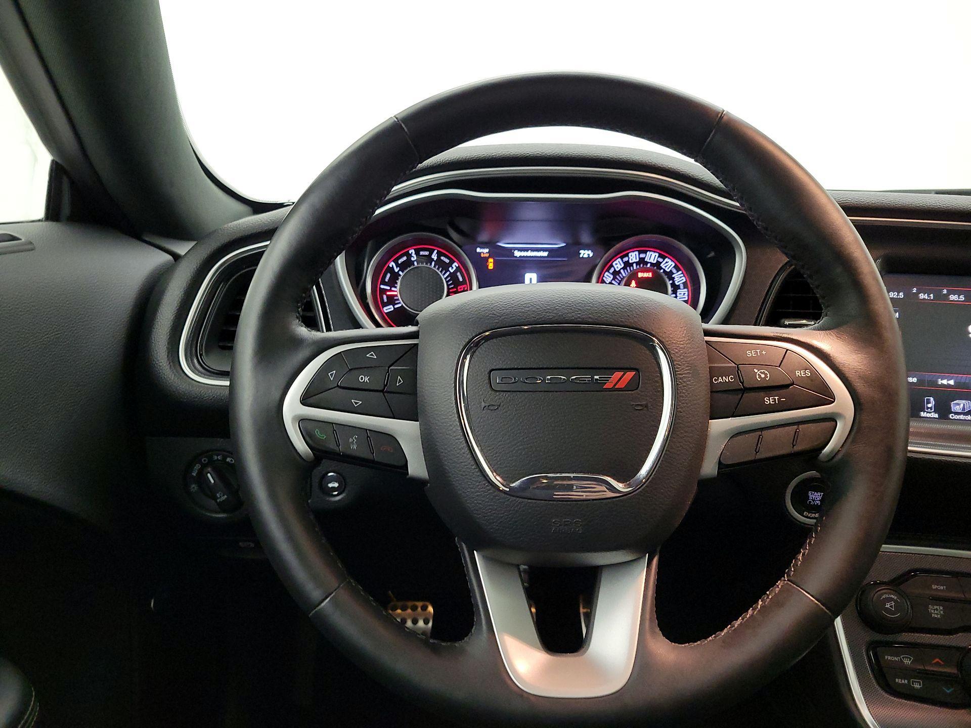 Thumbnail: 2015 Dodge Challenger - 10