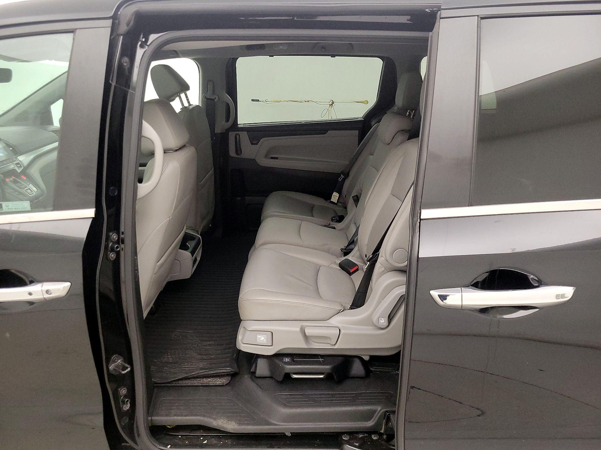 Thumbnail: 2022 Honda Odyssey - 20