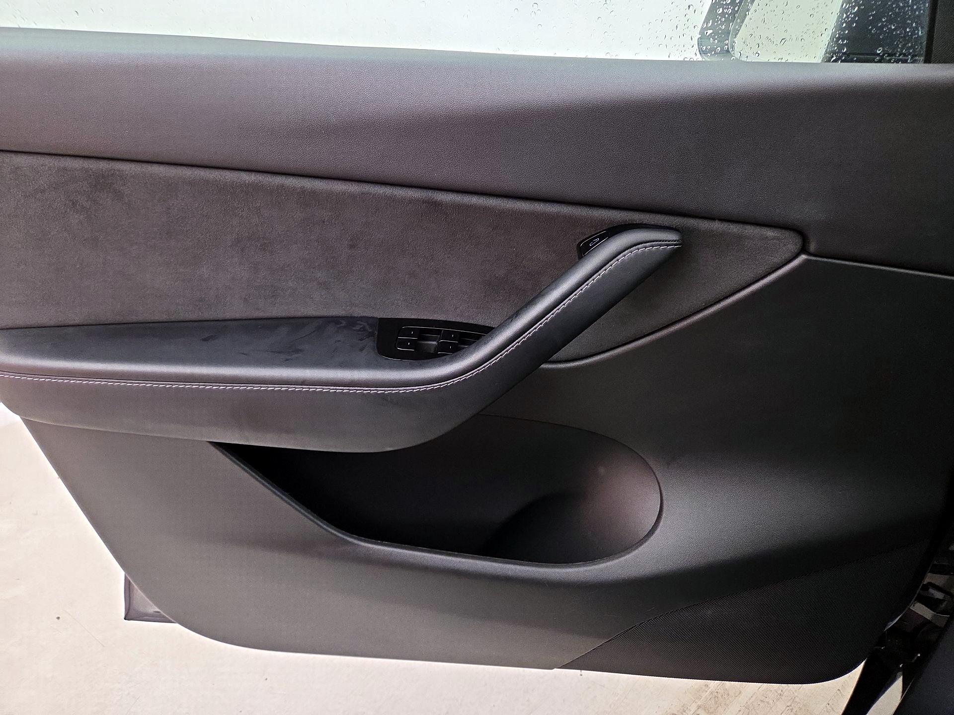 Thumbnail: 2021 Tesla Model Y - 12