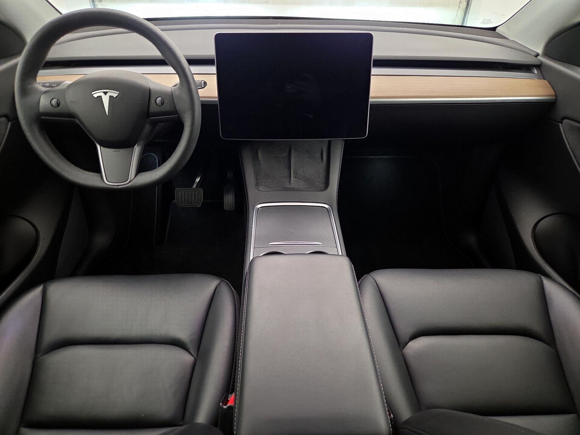 Thumbnail: 2021 Tesla Model Y - 9