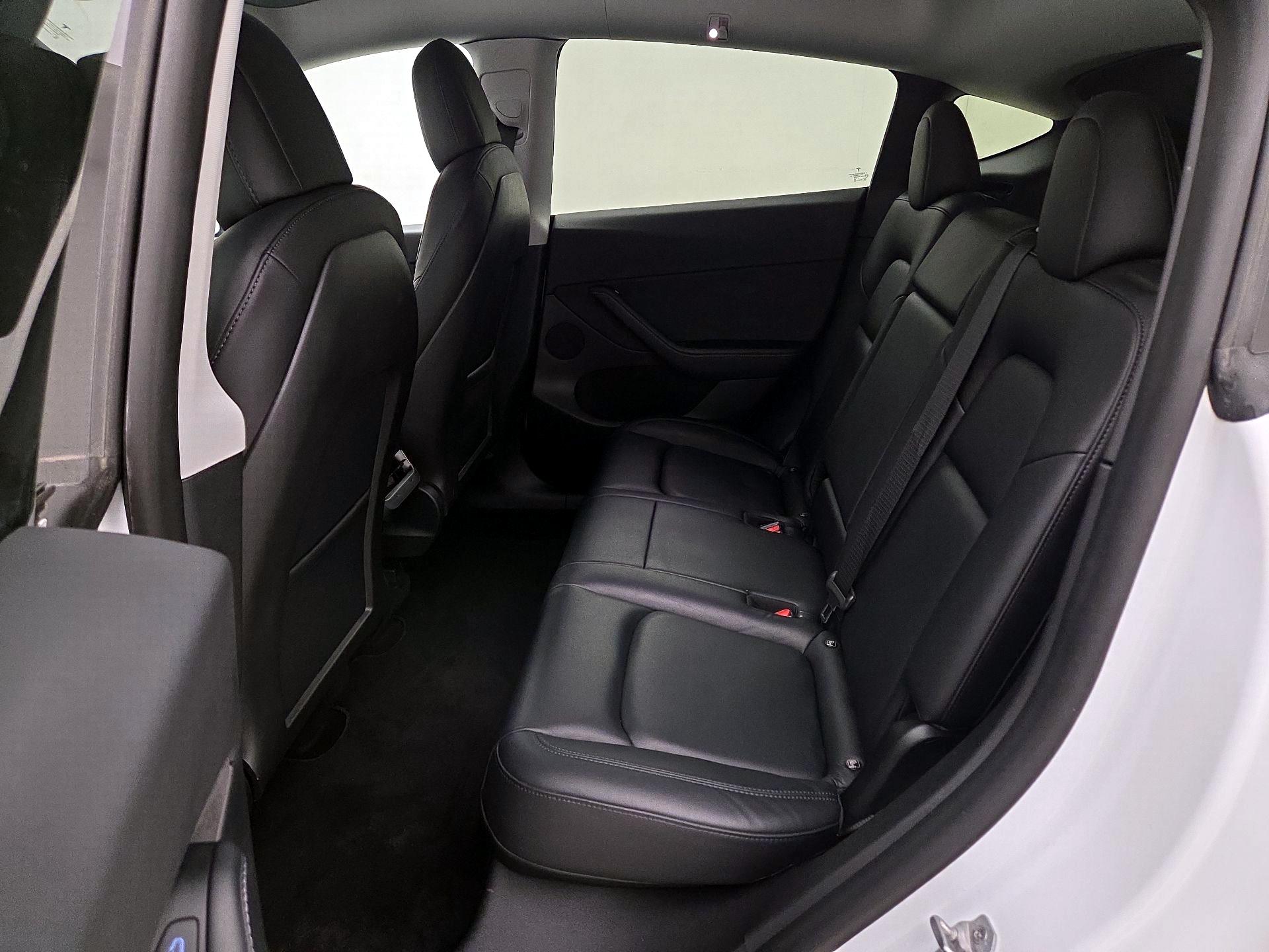 Thumbnail: 2021 Tesla Model Y - 19