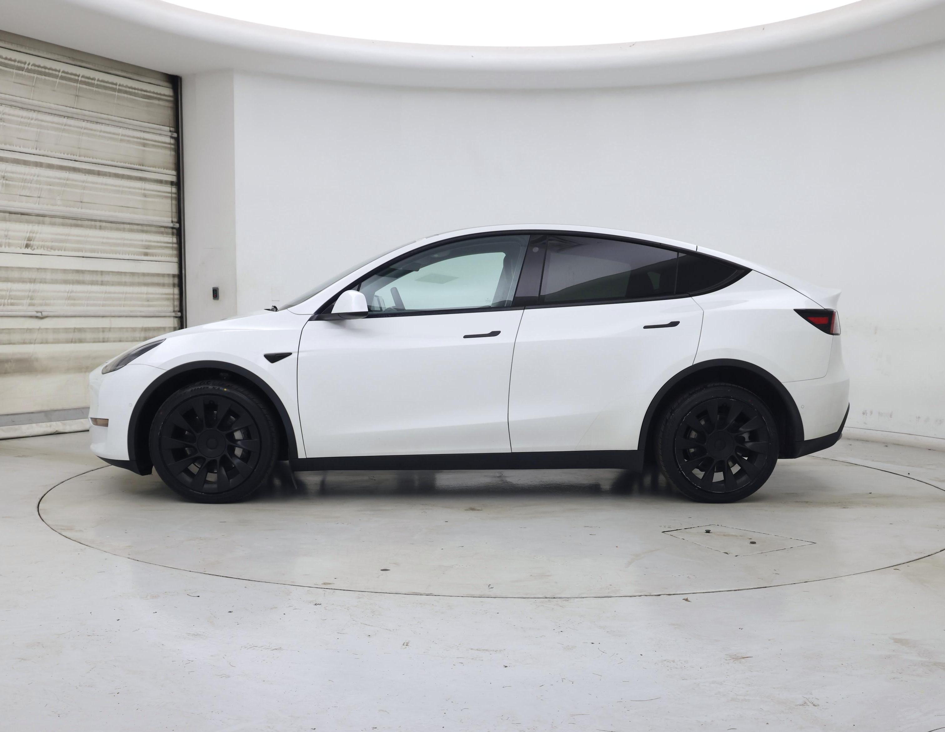 Thumbnail: 2021 Tesla Model Y - 3