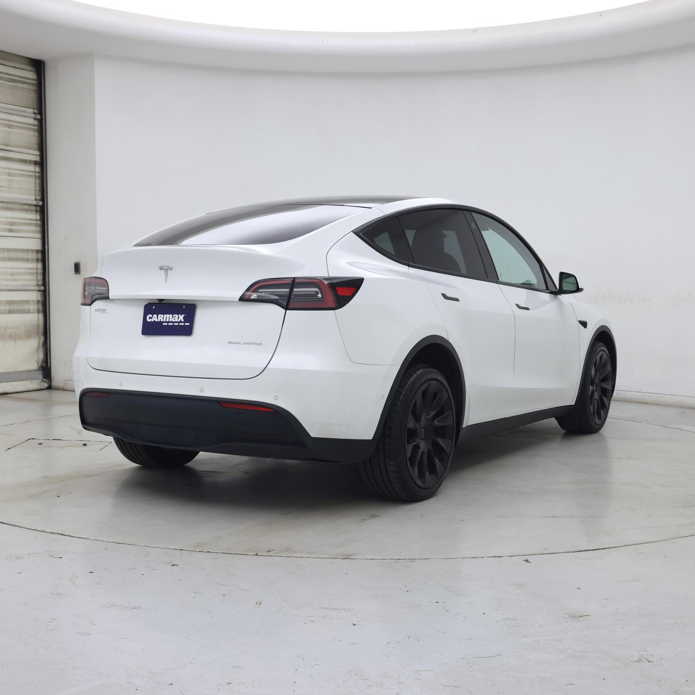 Thumbnail: 2021 Tesla Model Y - 8