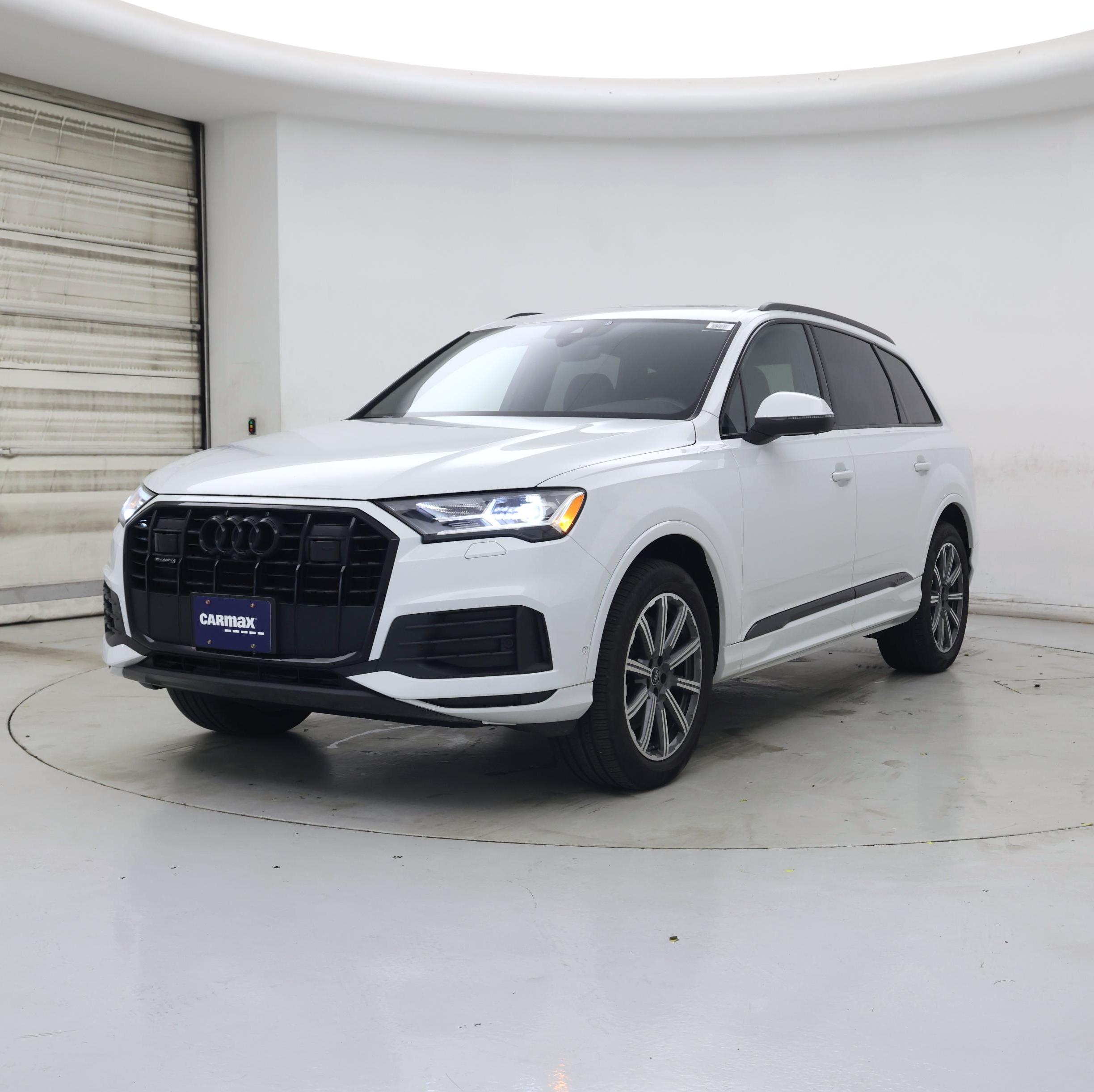 Thumbnail: 2022 Audi Q7 - 4