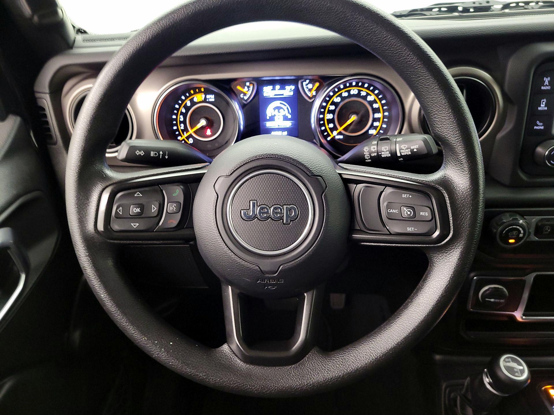 Thumbnail: 2020 Jeep Wrangler - 10