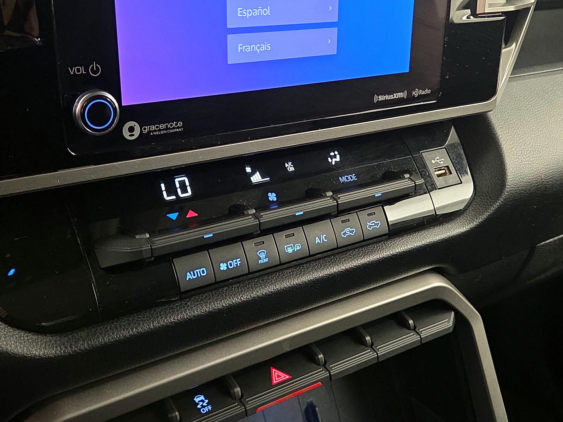 Thumbnail: 2022 Toyota Tundra - 17