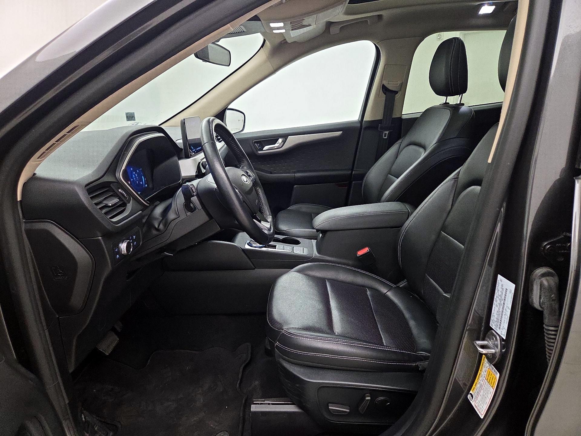 Thumbnail: 2020 Ford Escape - 11