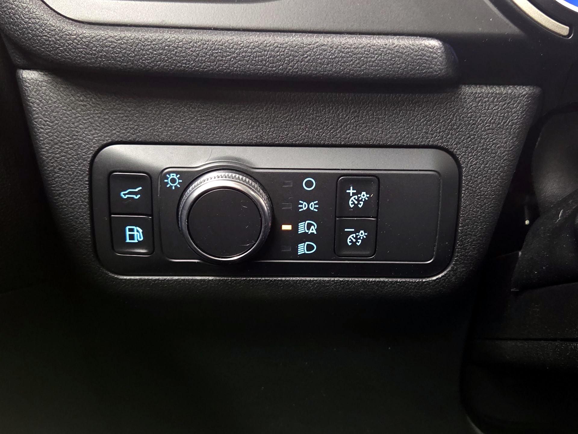 Thumbnail: 2020 Ford Escape - 13