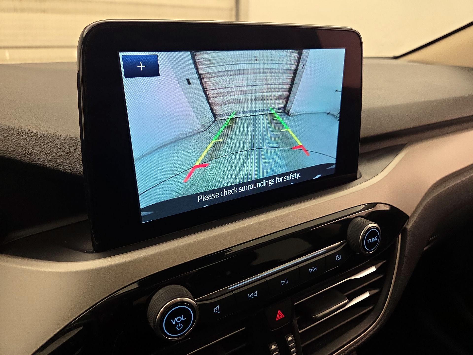 Thumbnail: 2020 Ford Escape - 15