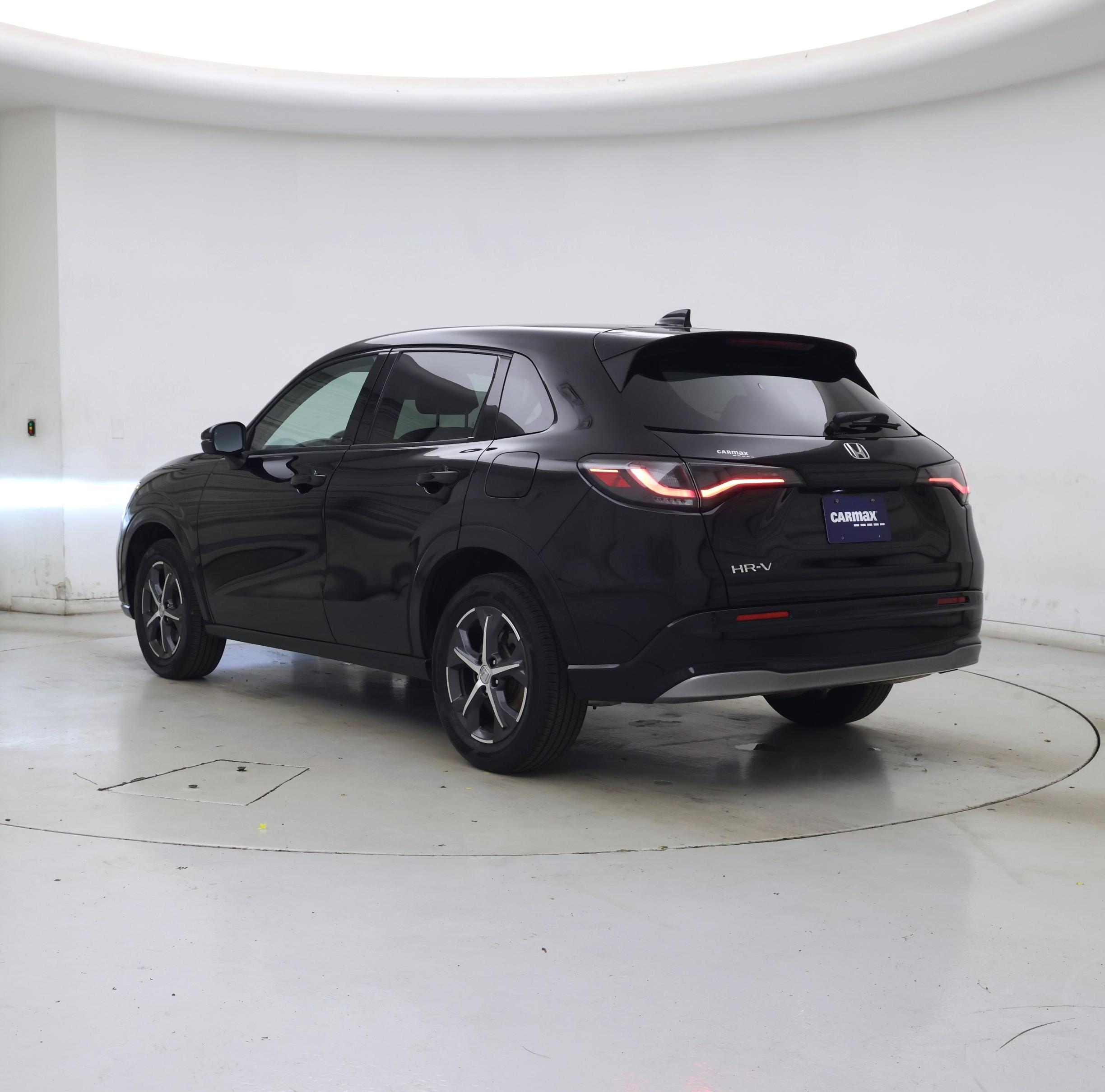 Thumbnail: 2025 Honda HR-V - 2