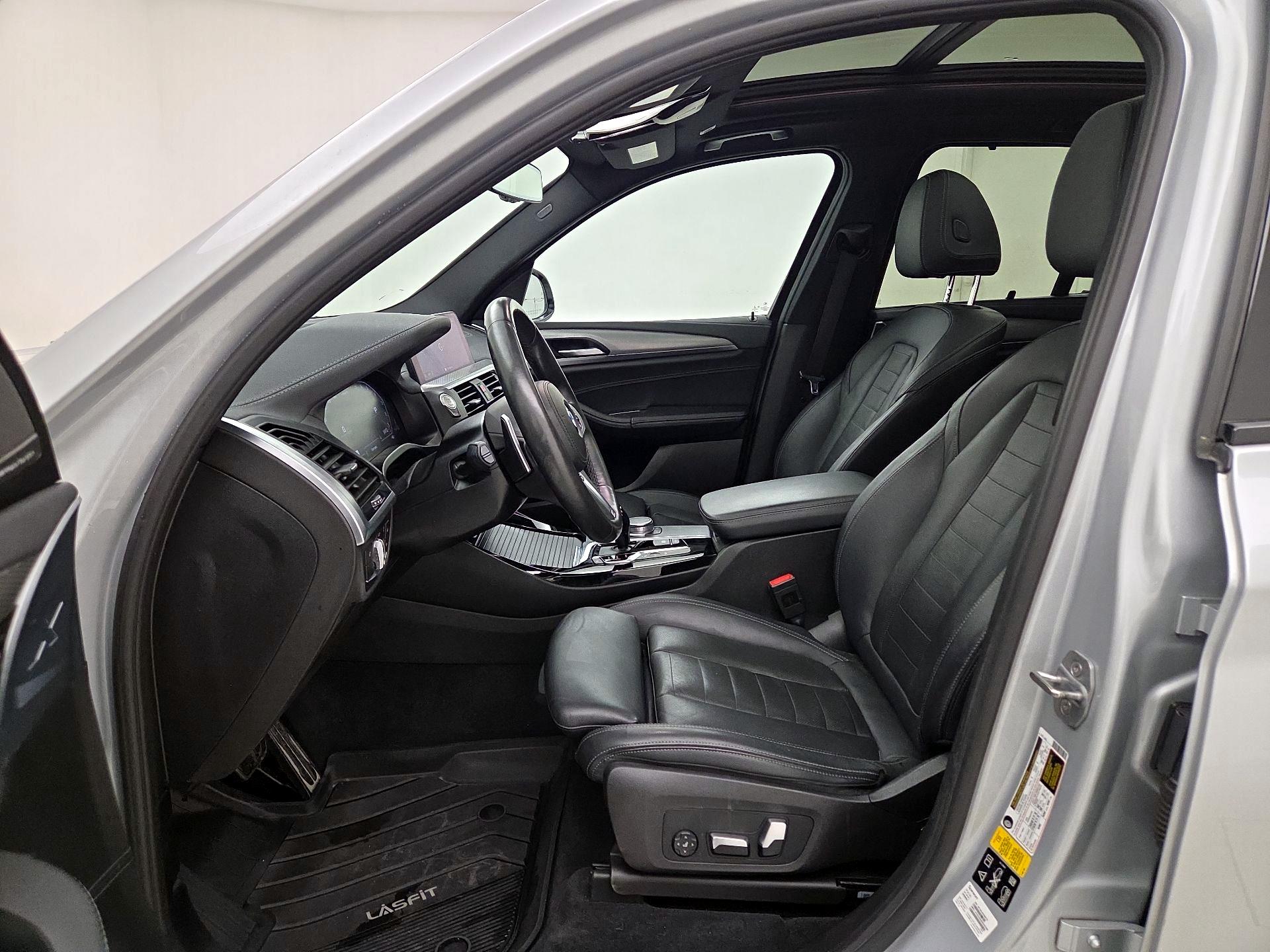 Thumbnail: 2020 BMW X3 - 11