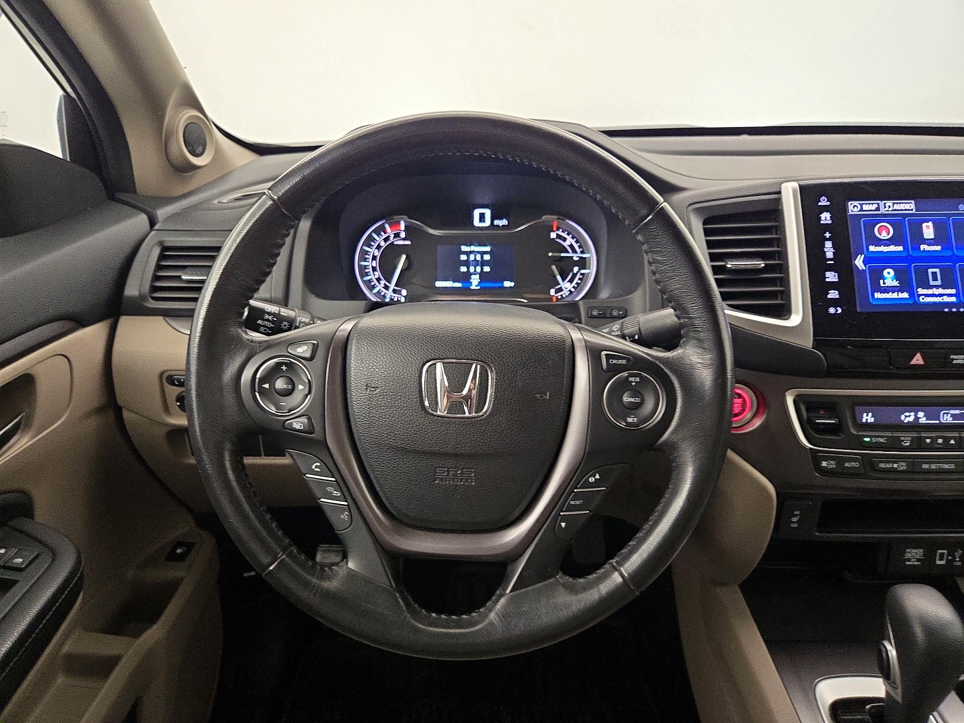 Thumbnail: 2017 Honda Ridgeline - 10