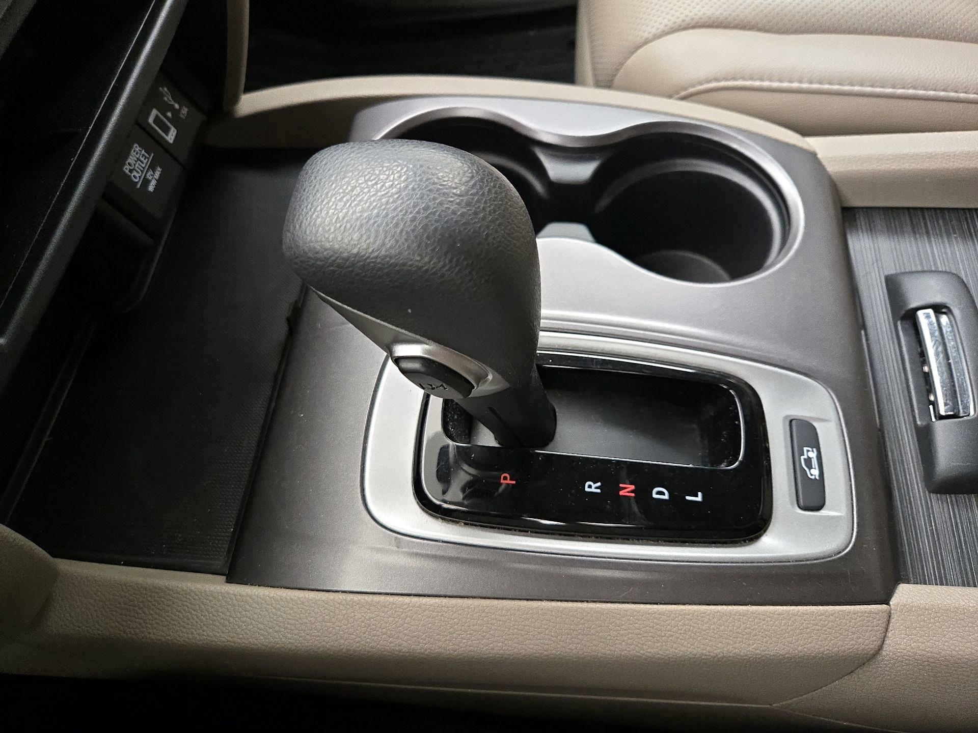 Thumbnail: 2017 Honda Ridgeline - 18