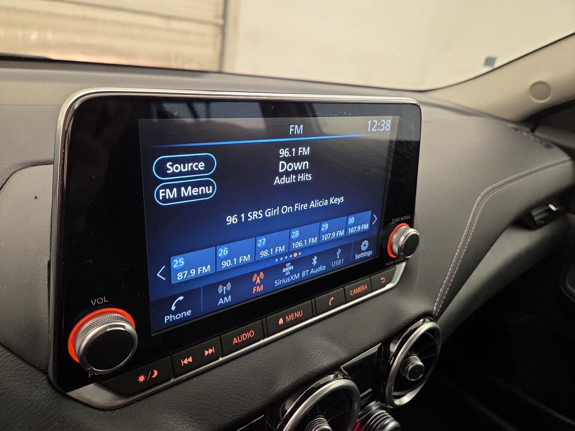 Thumbnail: 2021 Nissan Sentra - 15