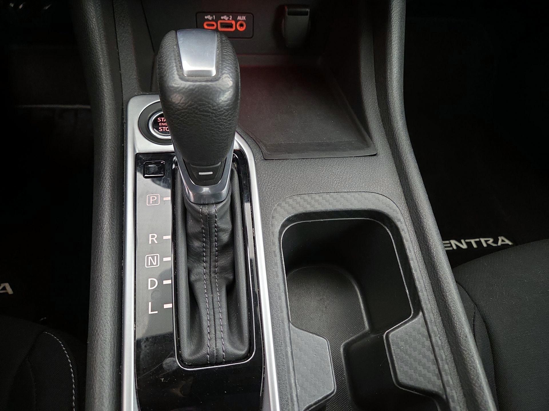 Thumbnail: 2021 Nissan Sentra - 17