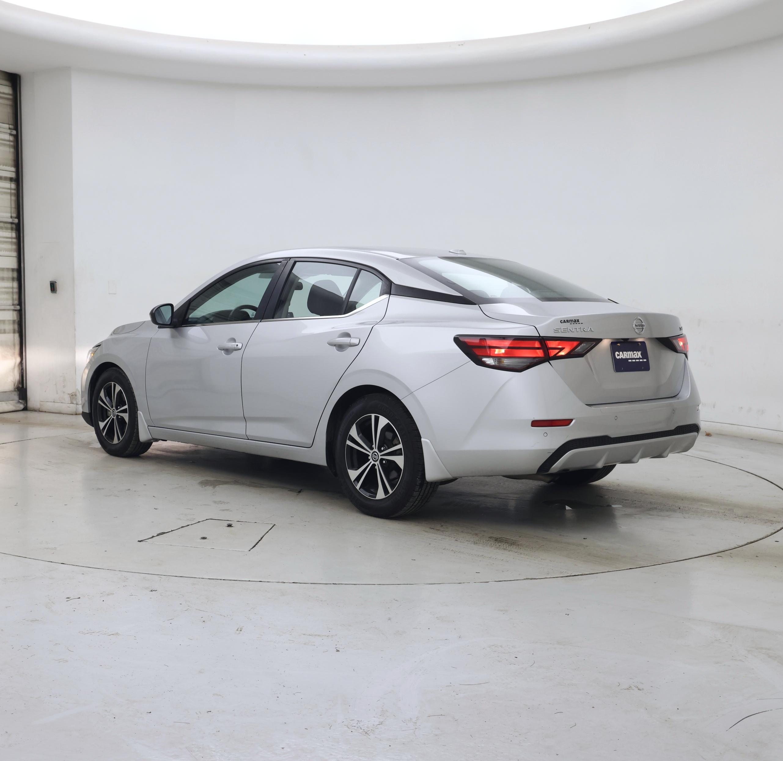 Thumbnail: 2021 Nissan Sentra - 2