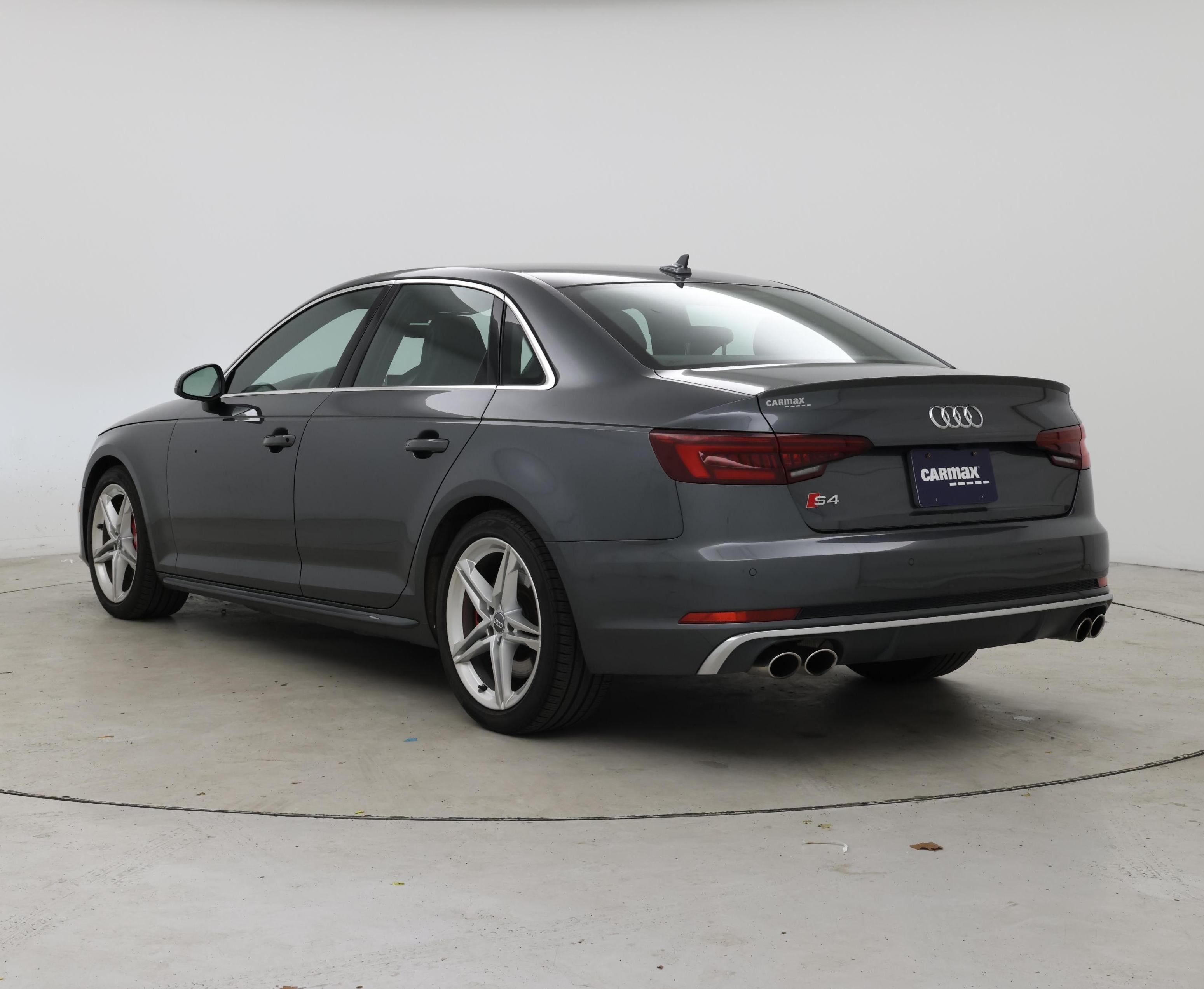 Thumbnail: 2019 Audi S4 - 2
