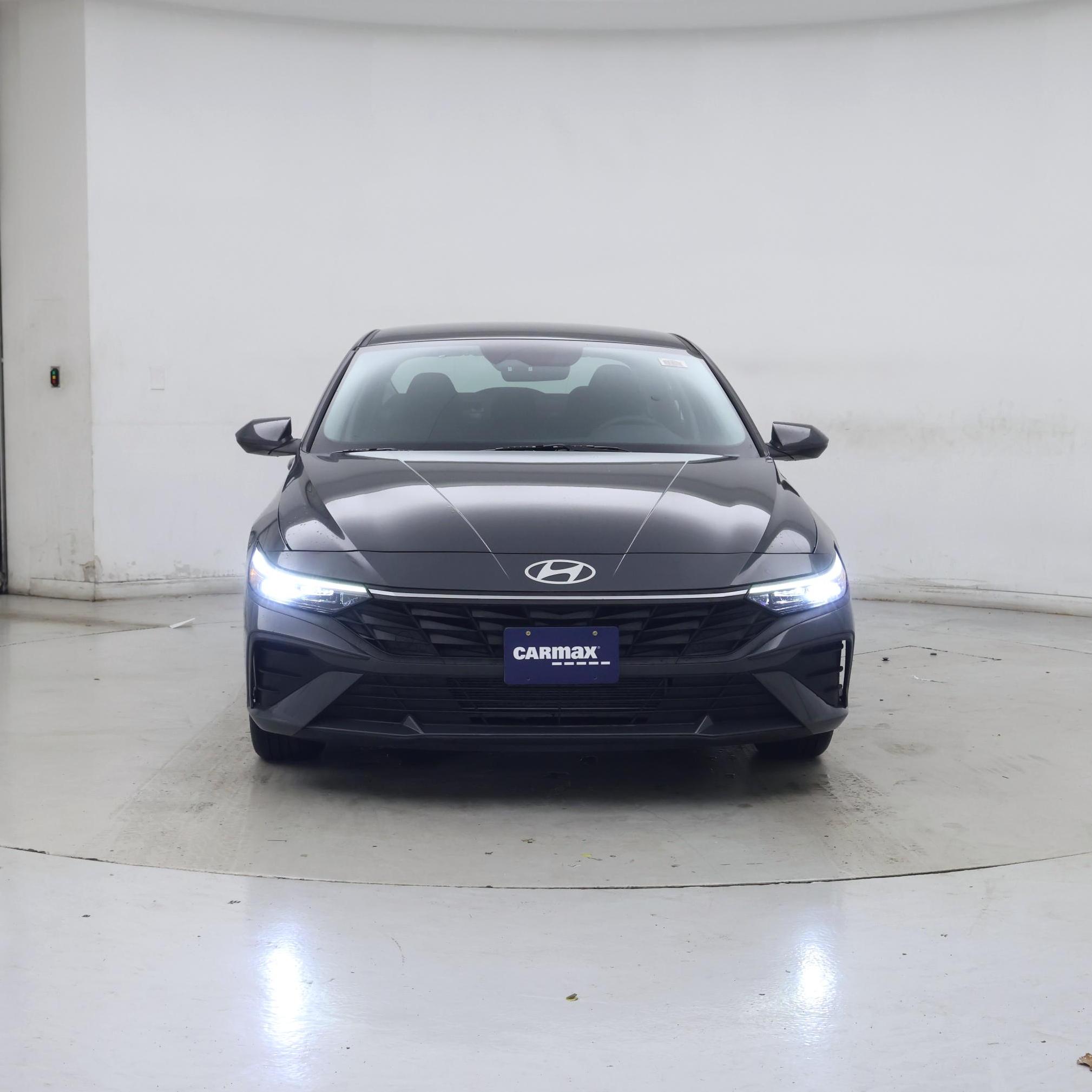 Thumbnail: 2024 Hyundai Elantra - 5