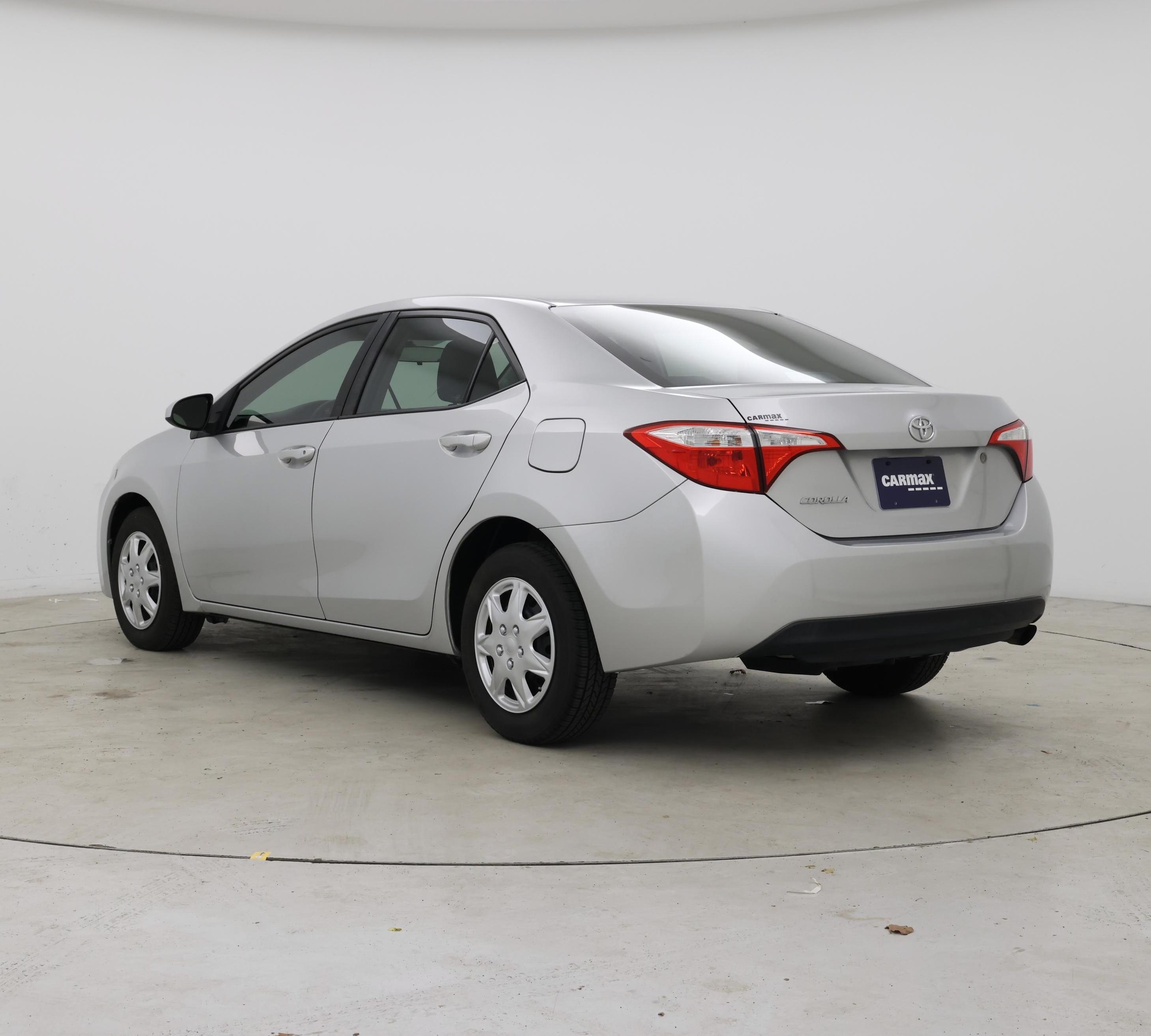 Thumbnail: 2015 Toyota Corolla - 2