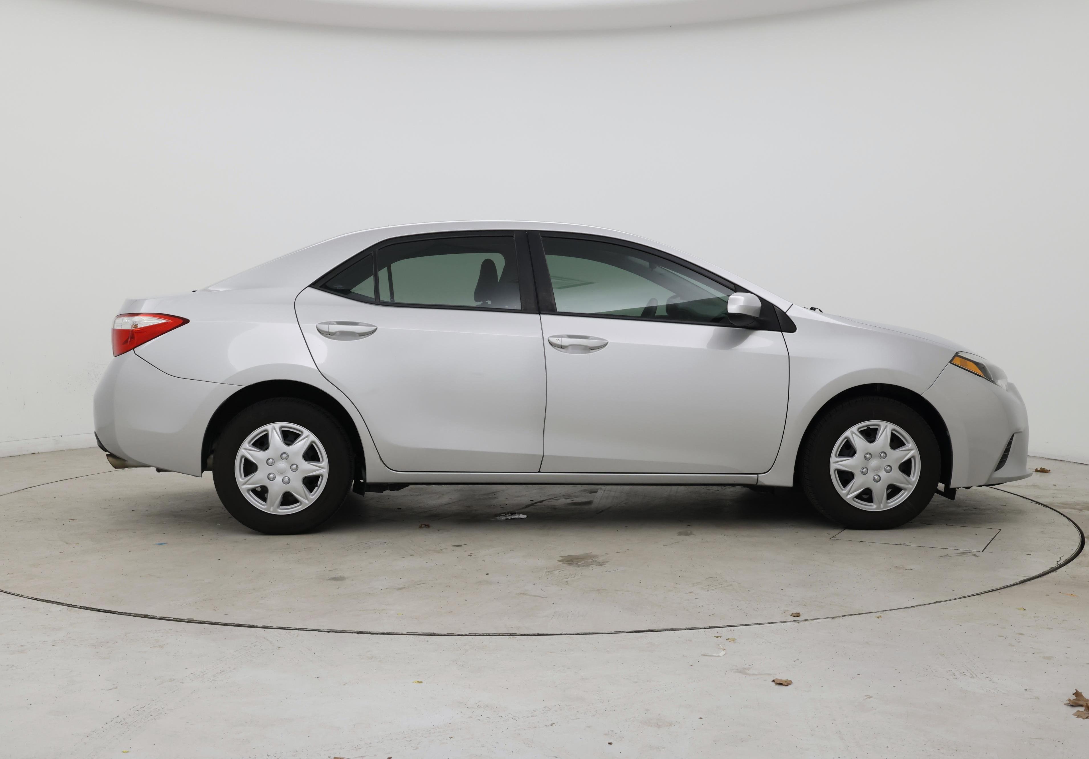 Thumbnail: 2015 Toyota Corolla - 7