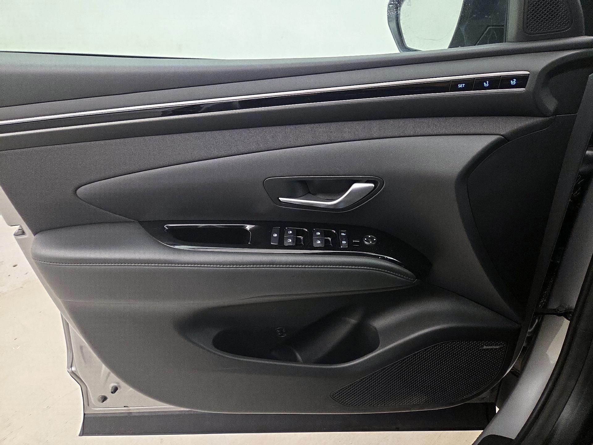 Thumbnail: 2022 Hyundai Tucson - 12