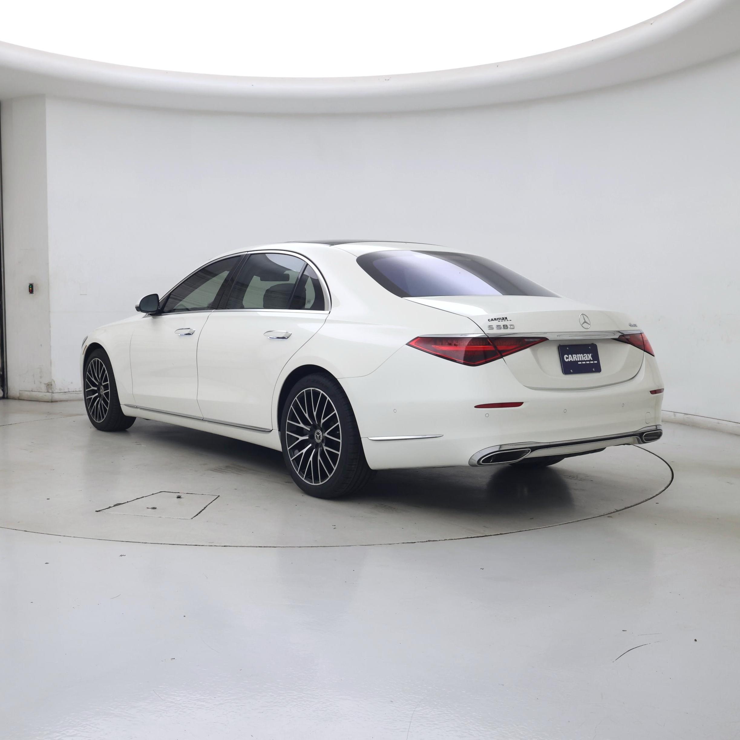 Thumbnail: 2022 Mercedes-Benz S-Class - 2