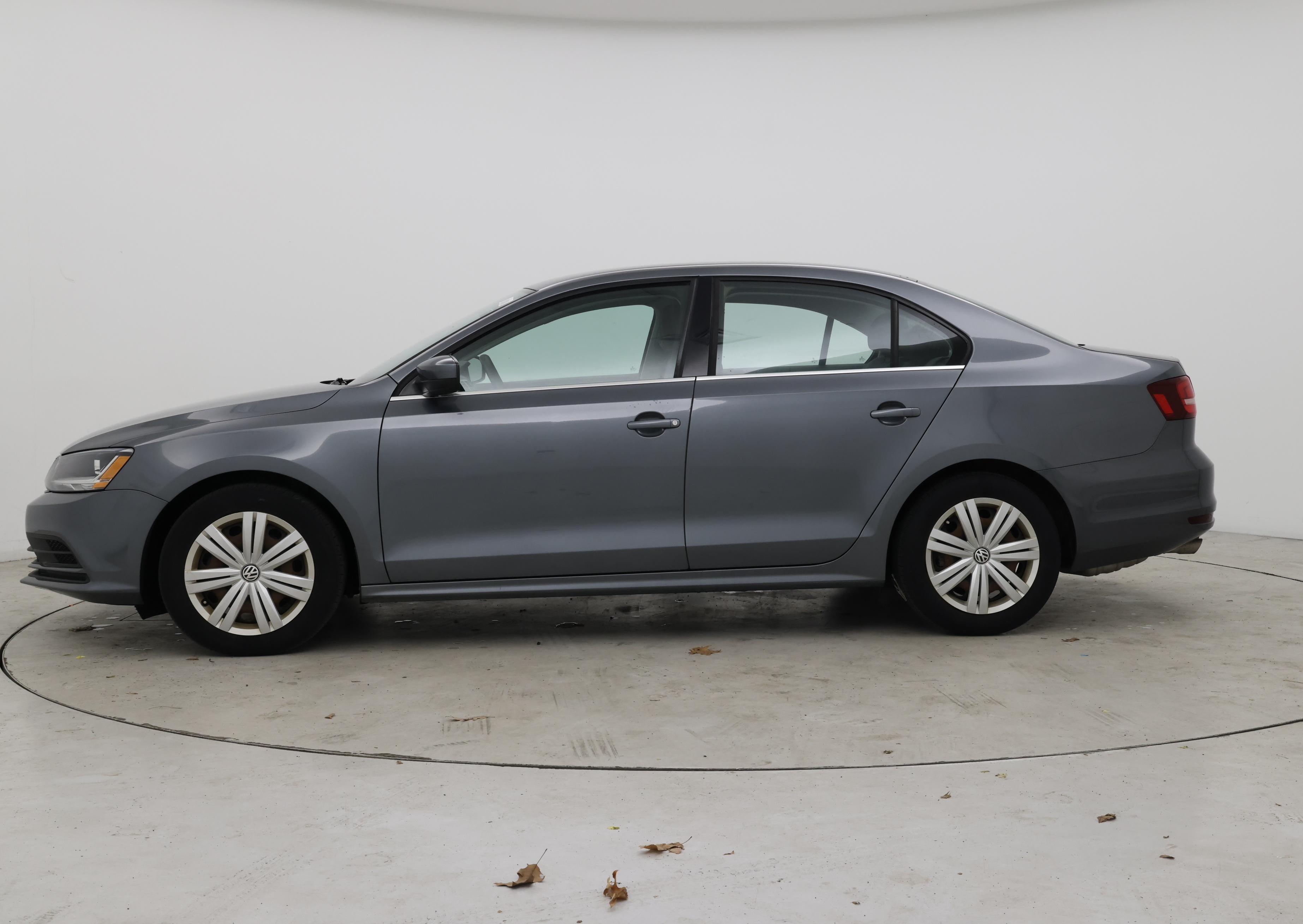 Thumbnail: 2017 Volkswagen Jetta - 3