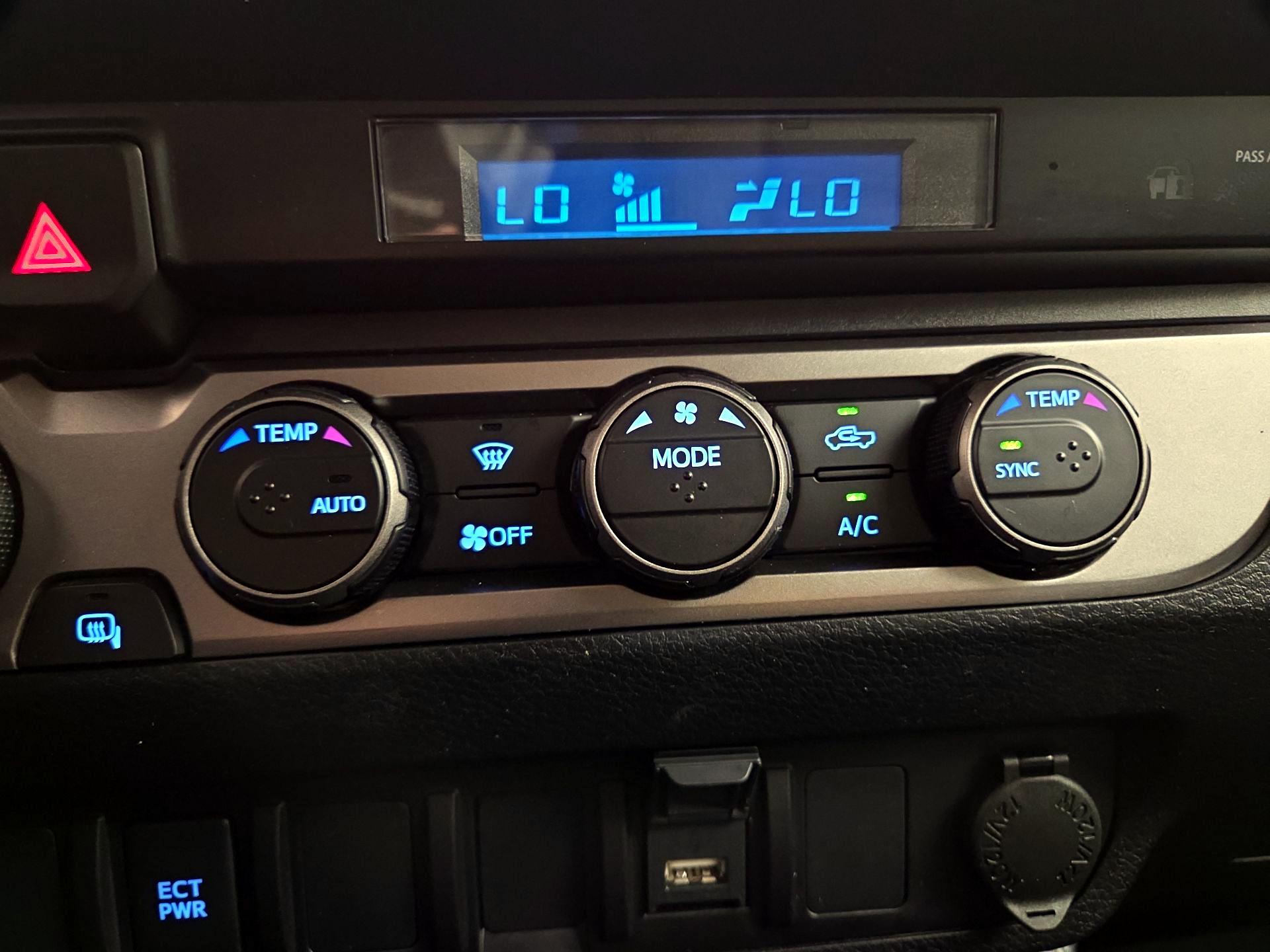 Thumbnail: 2023 Toyota Tacoma - 16