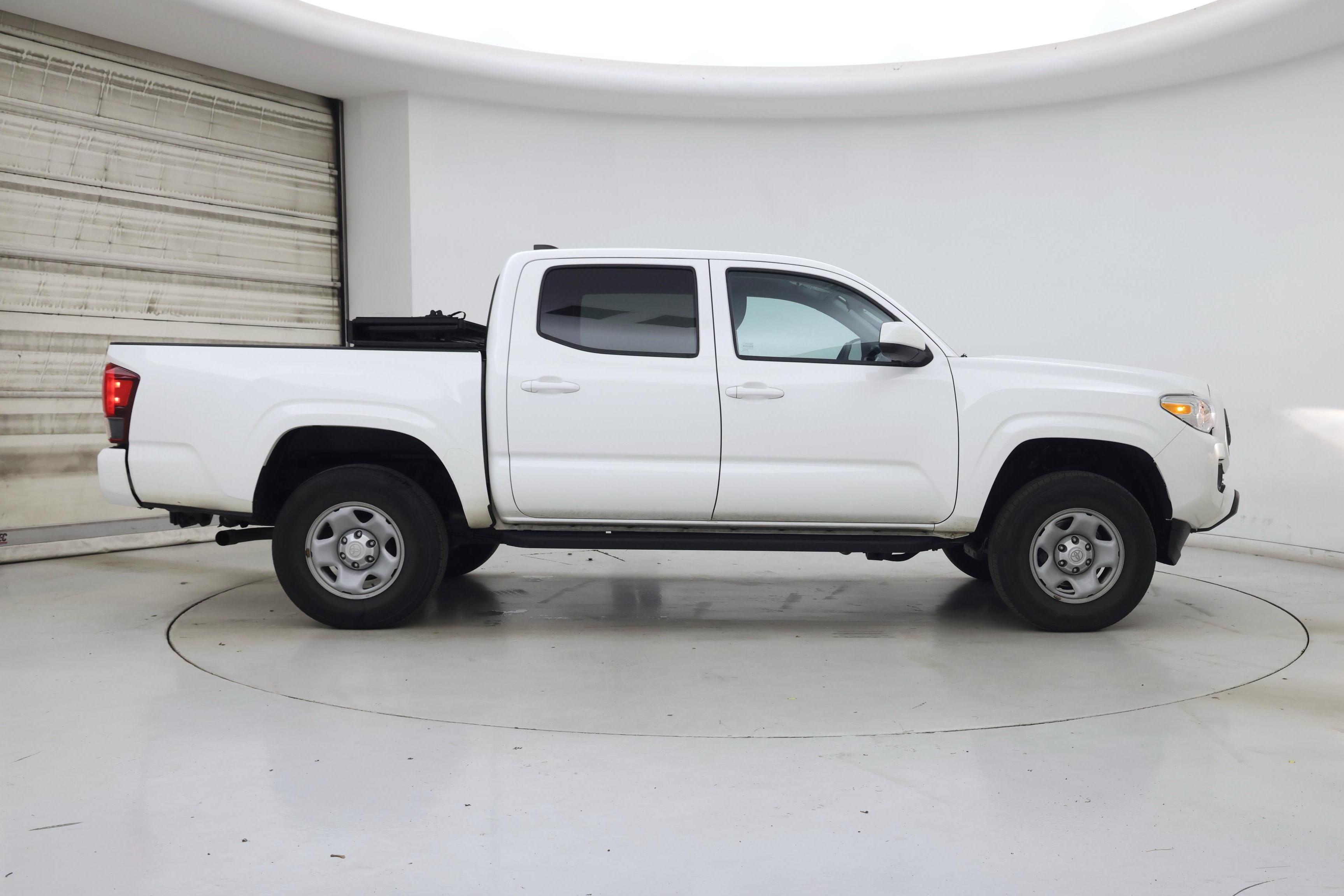 Thumbnail: 2023 Toyota Tacoma - 7