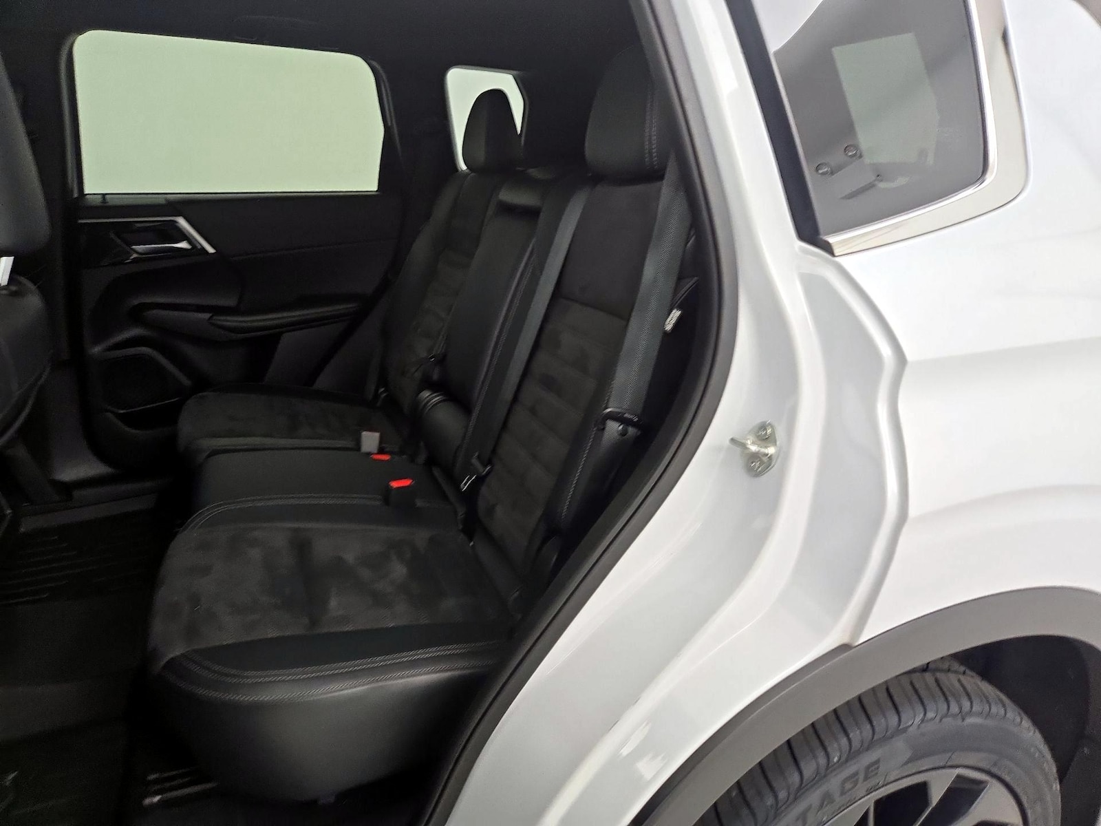 2023 Mitsubishi Outlander SE Black Edition - Photo 21