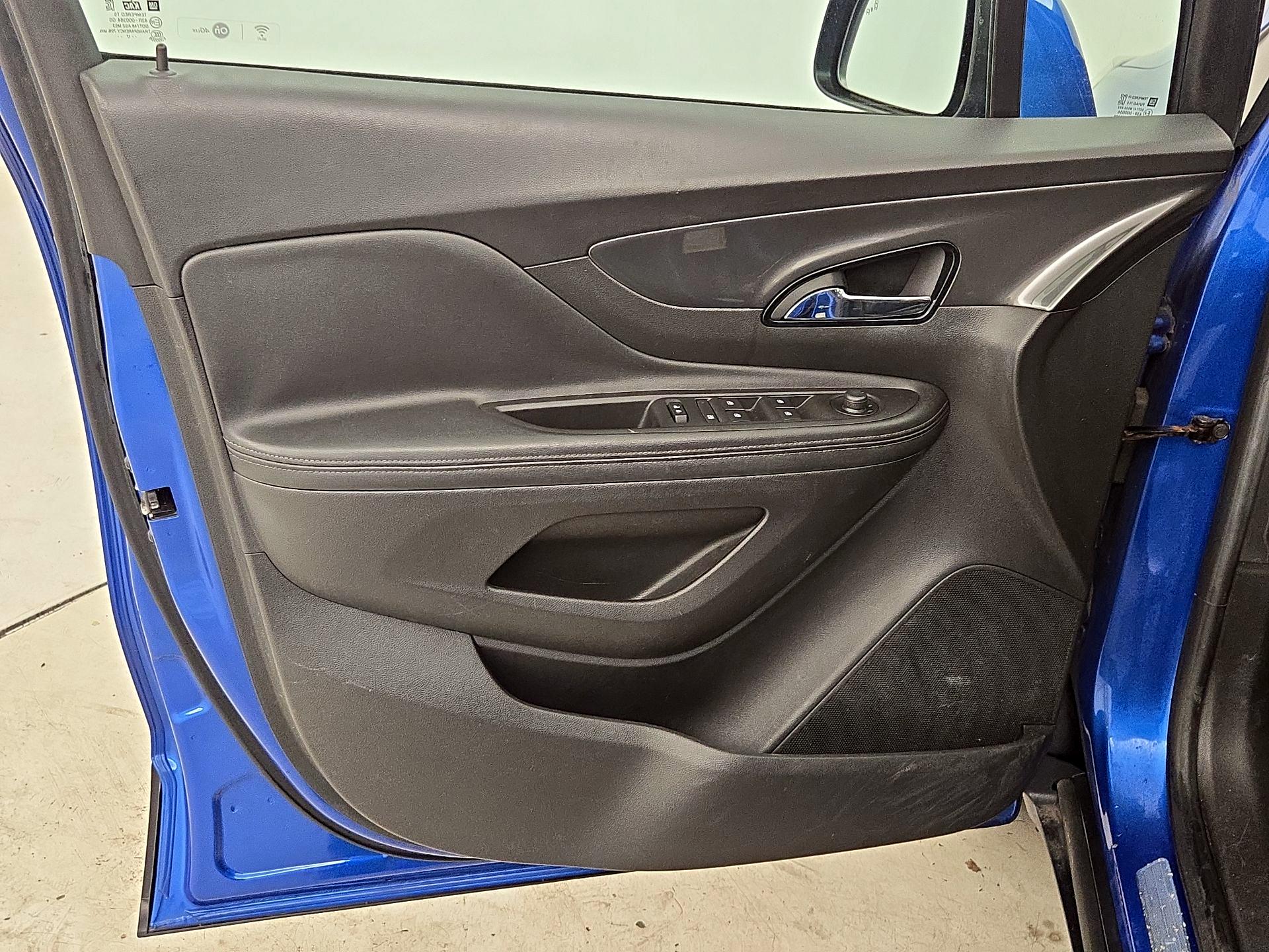 Thumbnail: 2018 Buick Encore - 12