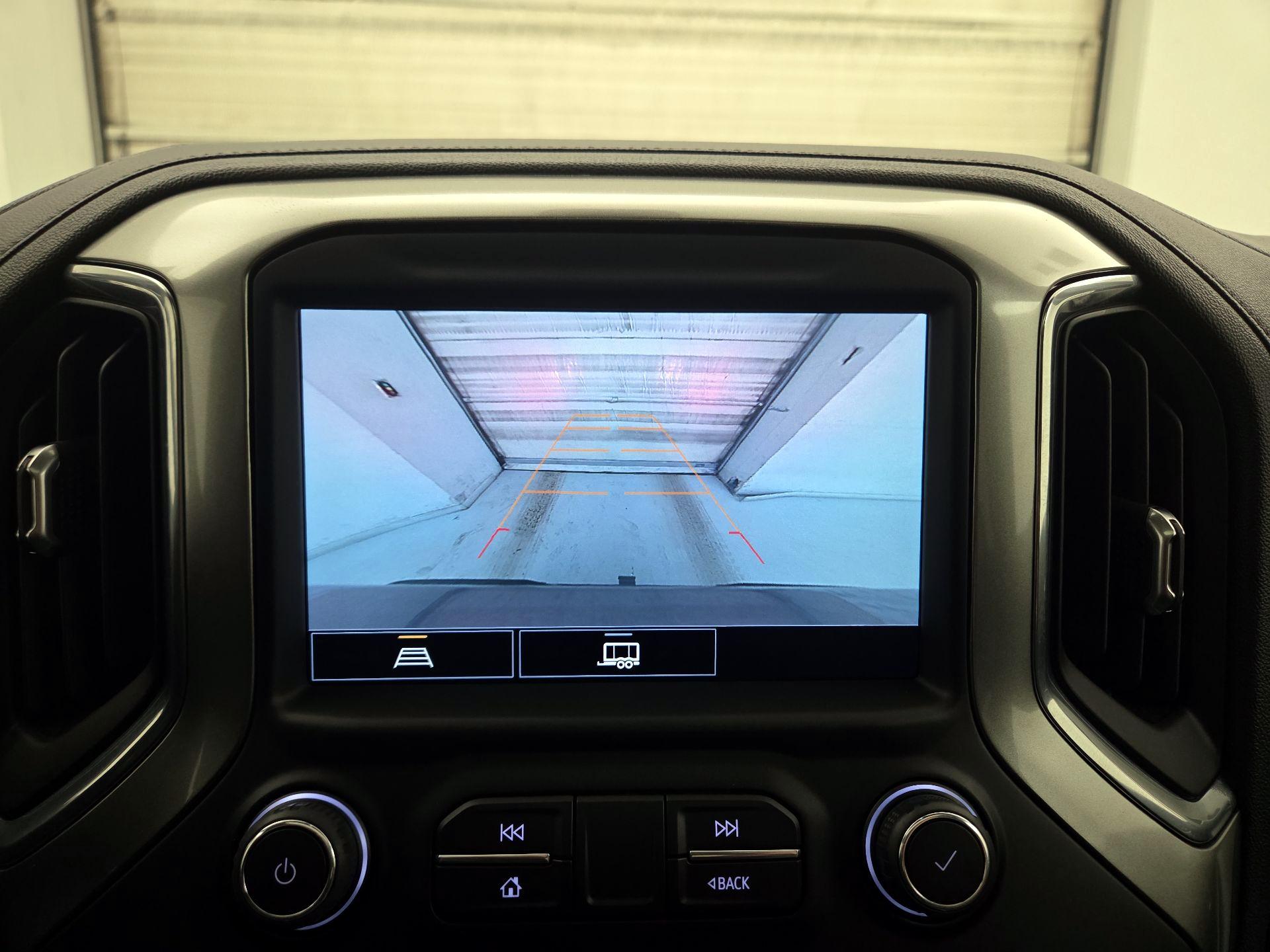 Thumbnail: 2021 Chevrolet Silverado 1500 - 14