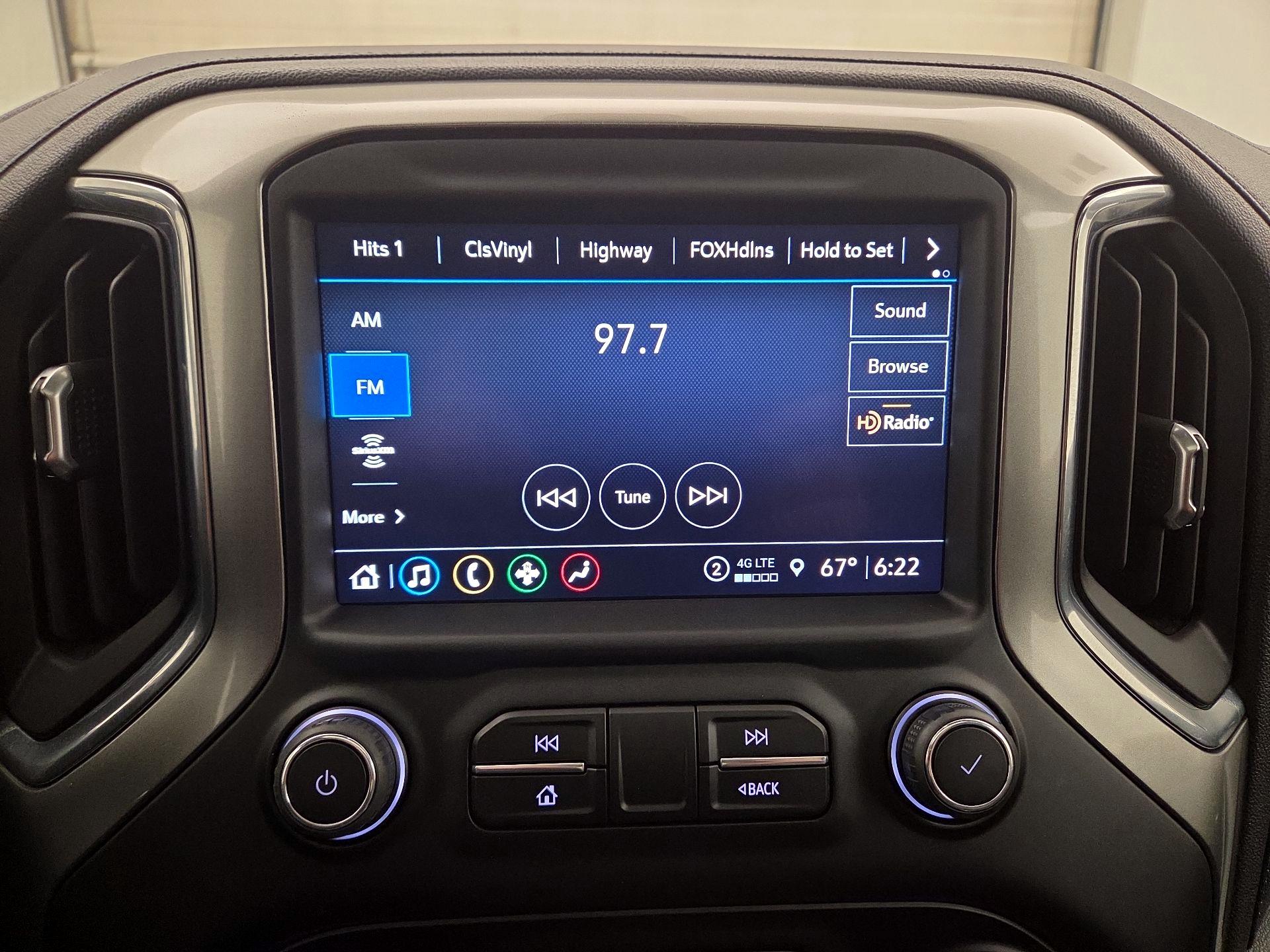 Thumbnail: 2021 Chevrolet Silverado 1500 - 15