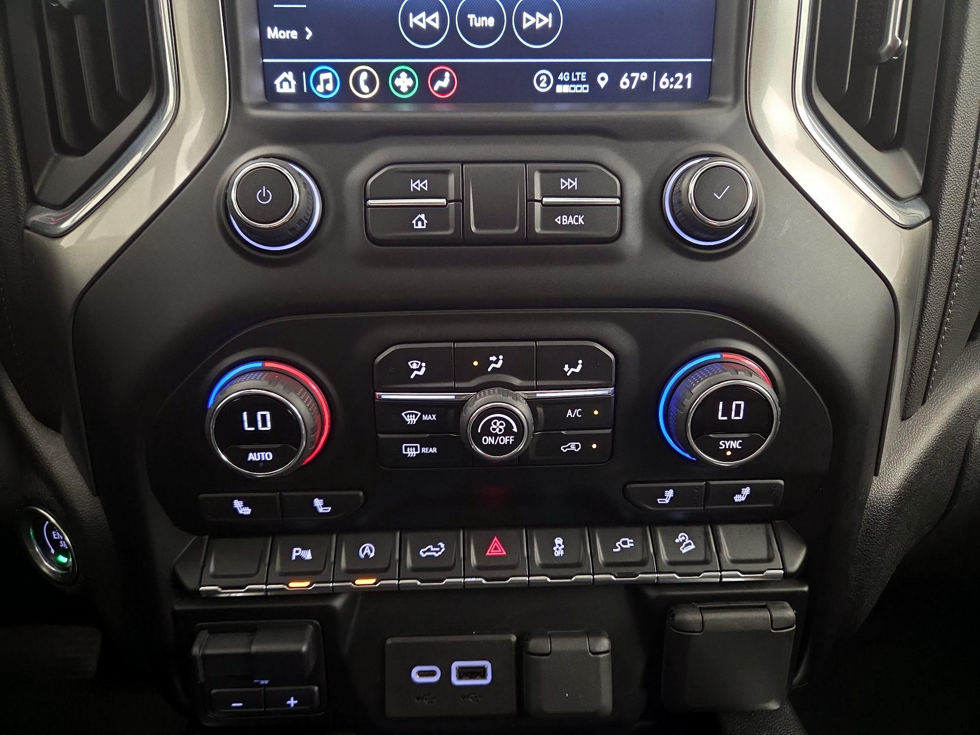 Thumbnail: 2021 Chevrolet Silverado 1500 - 16