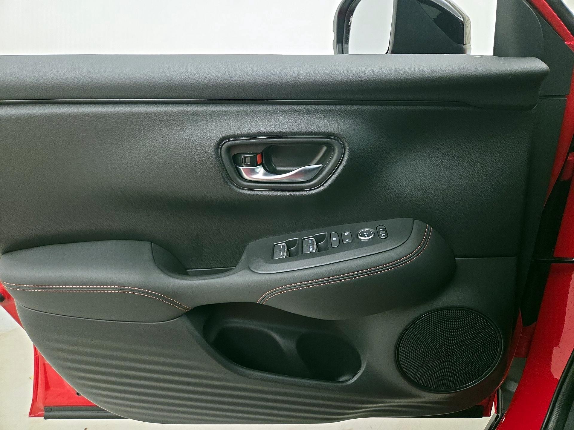 Thumbnail: 2026 Honda HR-V - 12