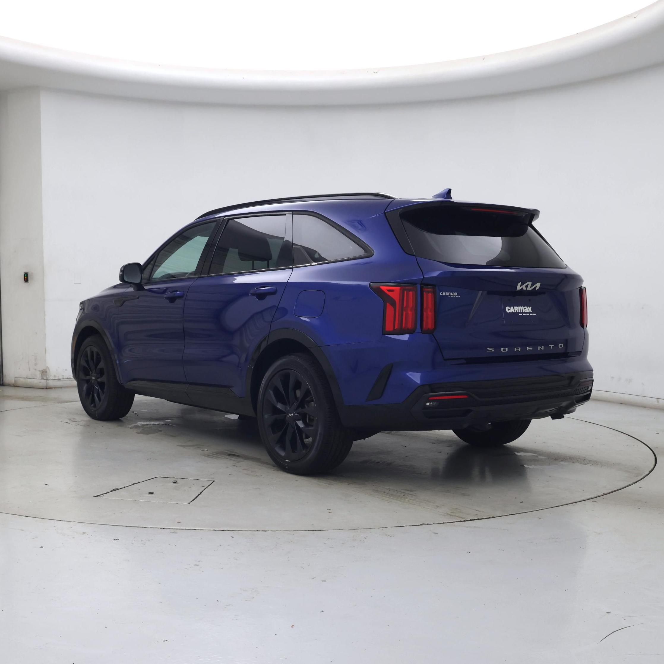 Thumbnail: 2022 Kia Sorento - 2