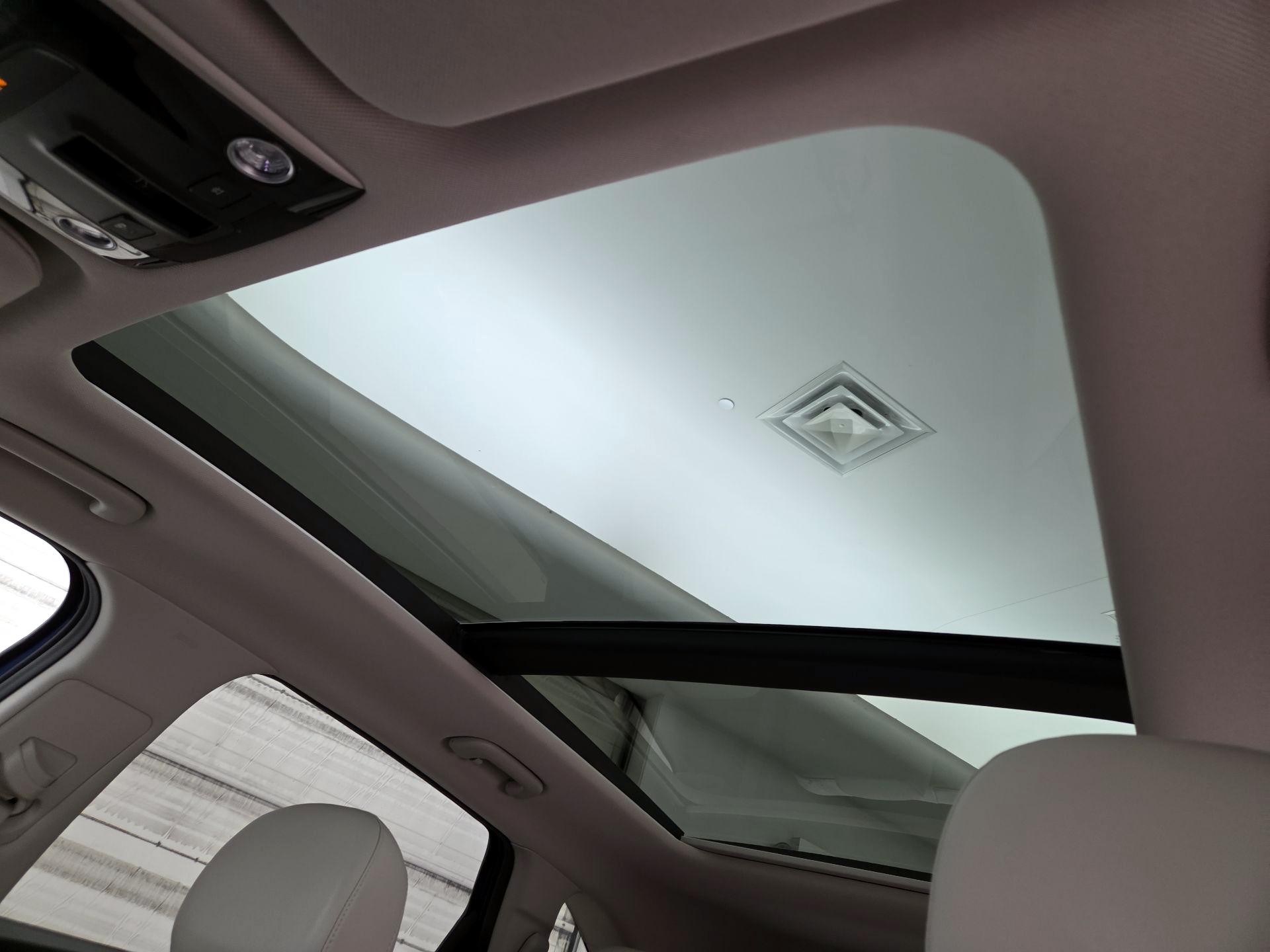 Thumbnail: 2022 Kia Sorento - 20