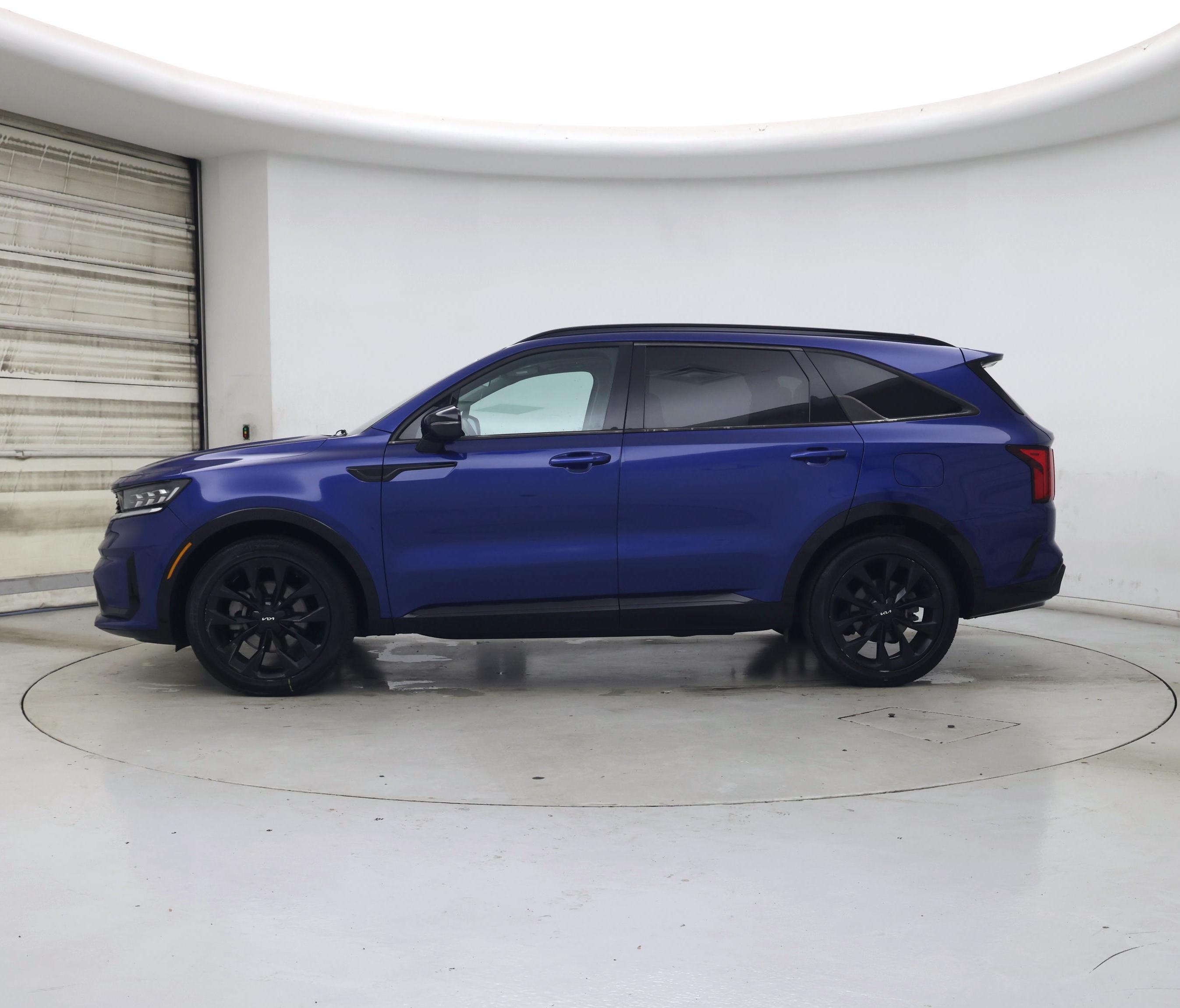 Thumbnail: 2022 Kia Sorento - 3
