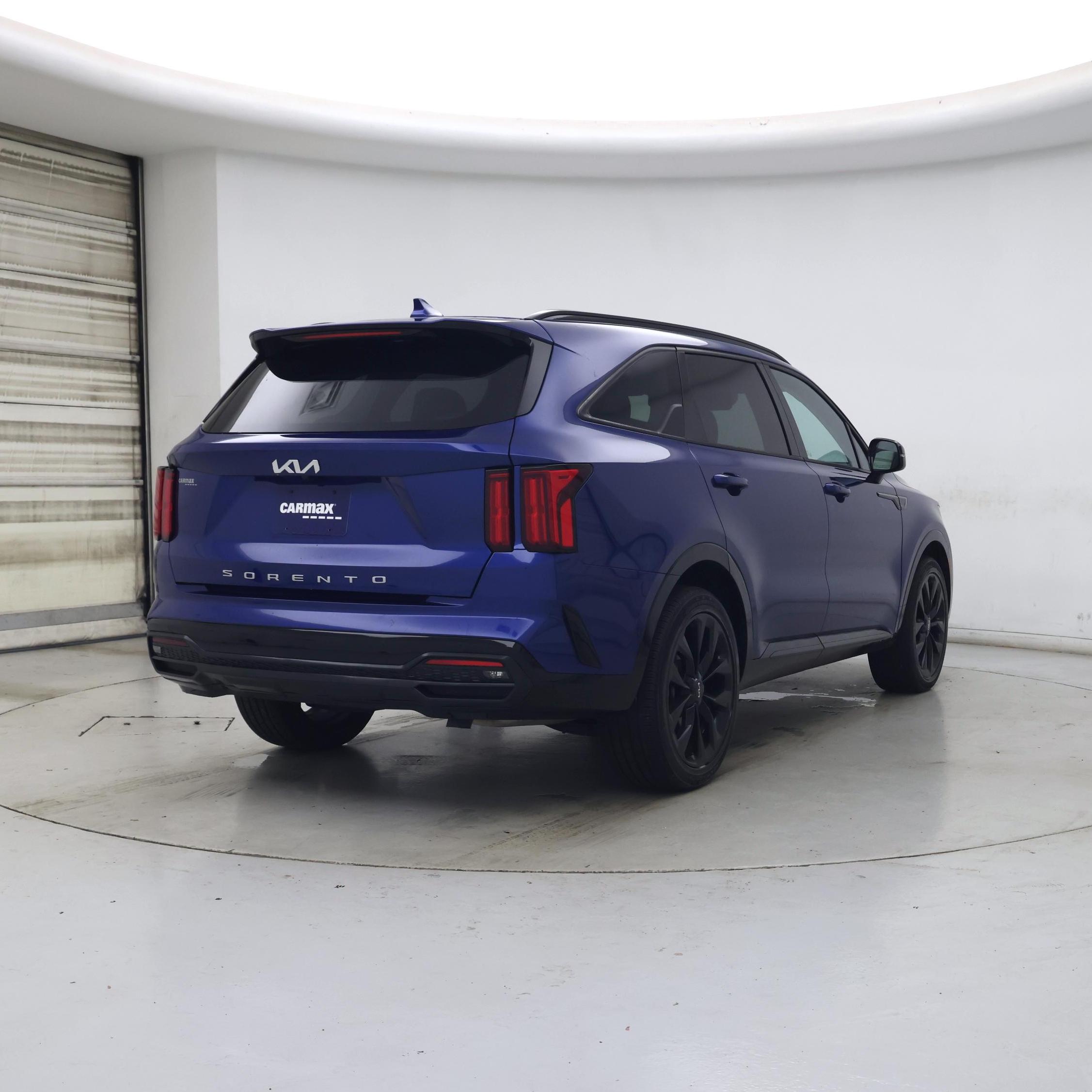 Thumbnail: 2022 Kia Sorento - 8