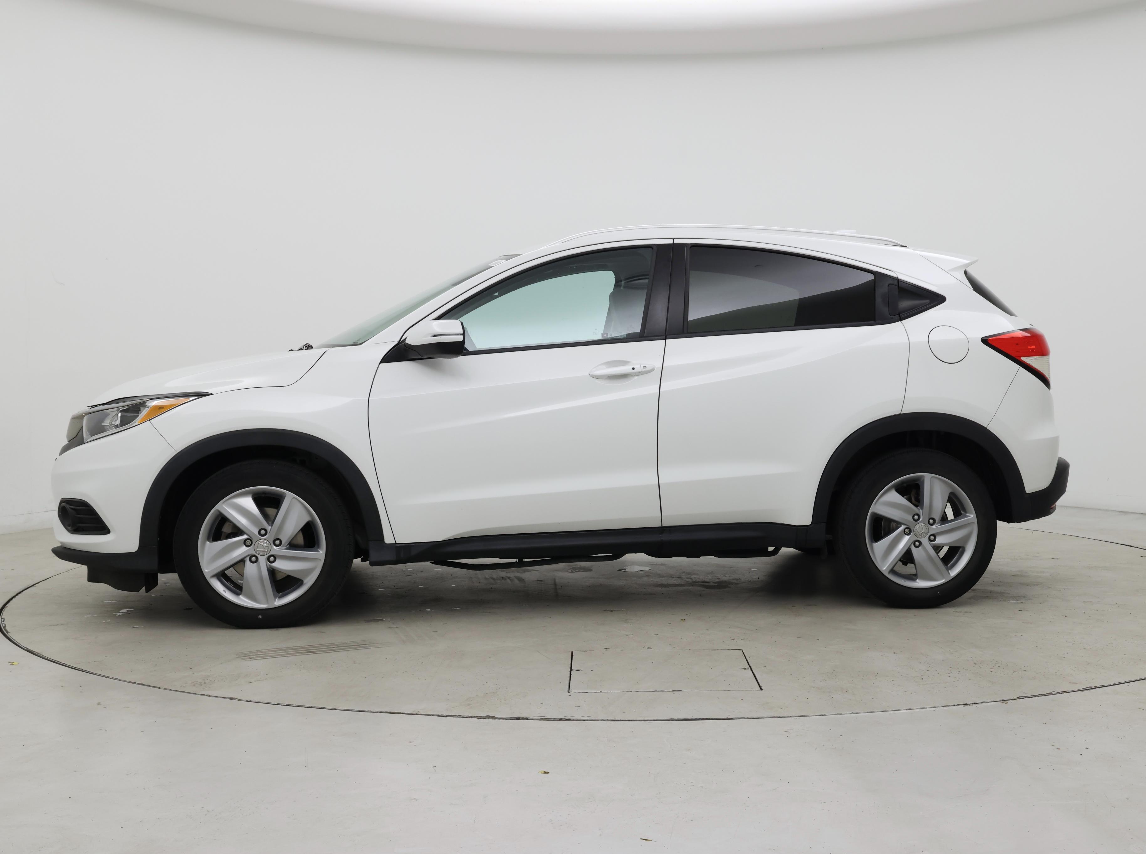 Thumbnail: 2019 Honda HR-V - 3