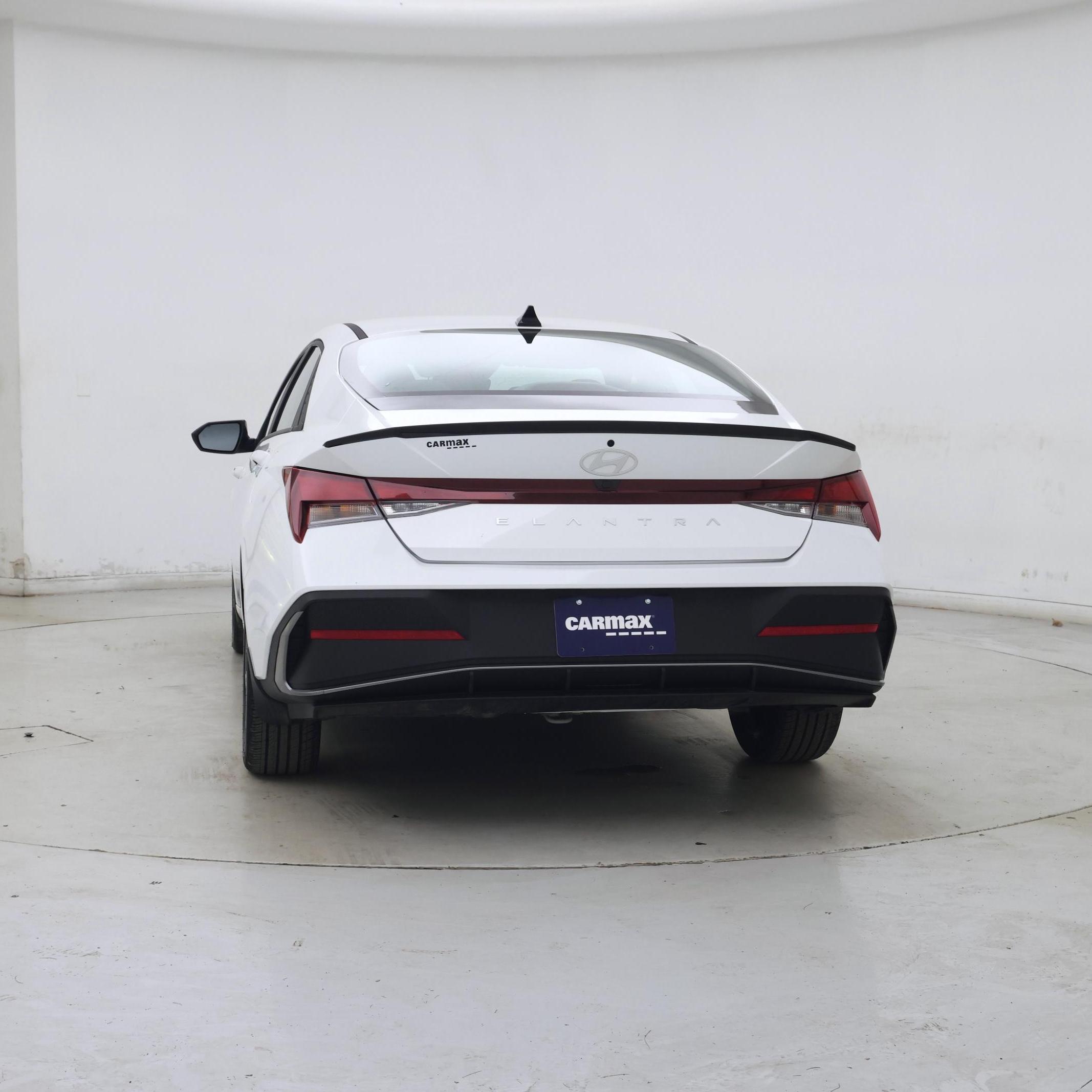 Thumbnail: 2025 Hyundai Elantra - 6