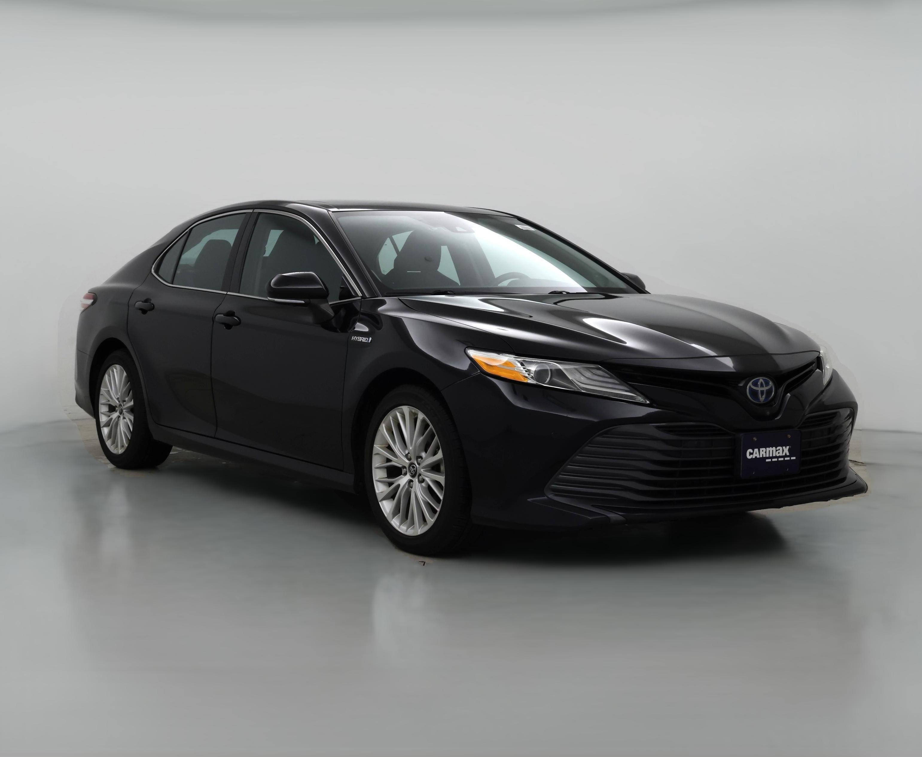 Thumbnail: 2019 Toyota Camry - 1