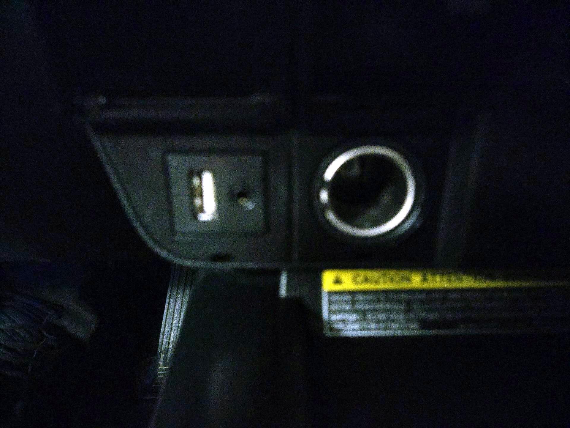 Thumbnail: 2019 Toyota Camry - 19