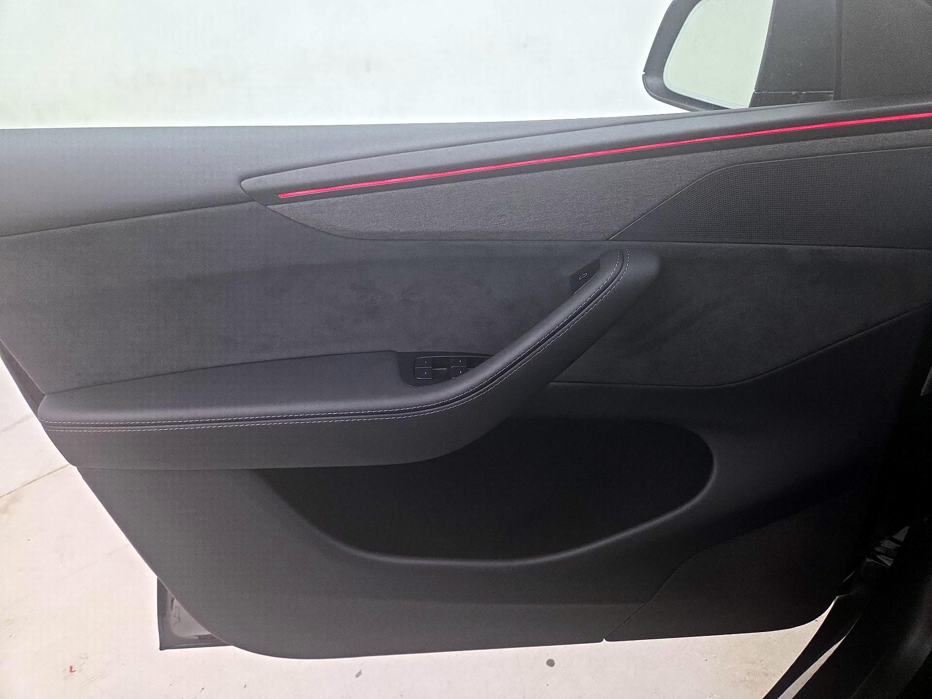 Thumbnail: 2026 Tesla Model Y - 12