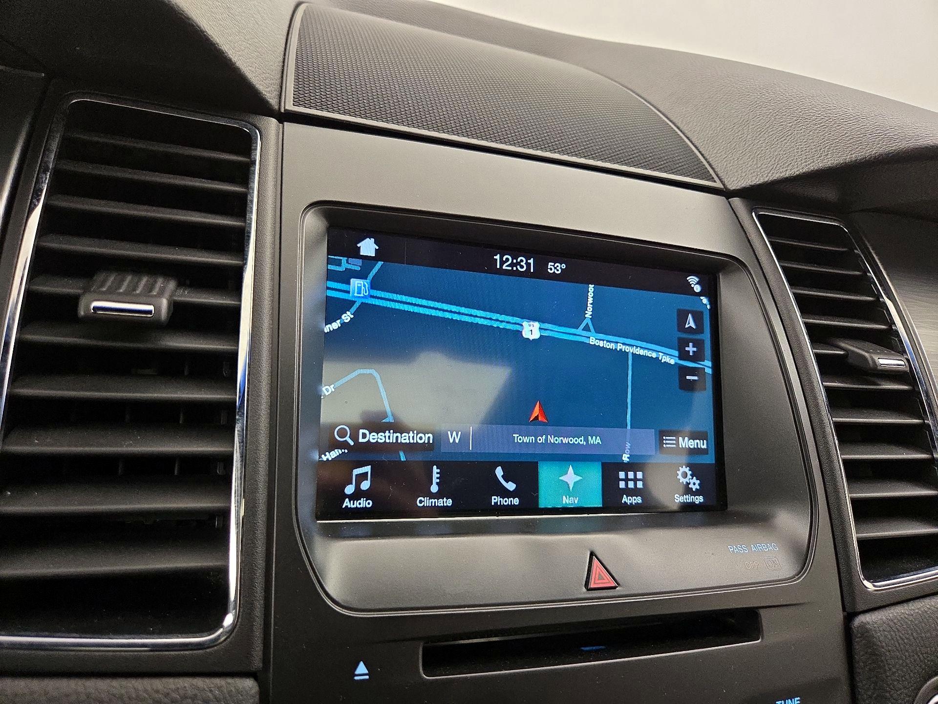 Thumbnail: 2016 Ford Taurus - 14