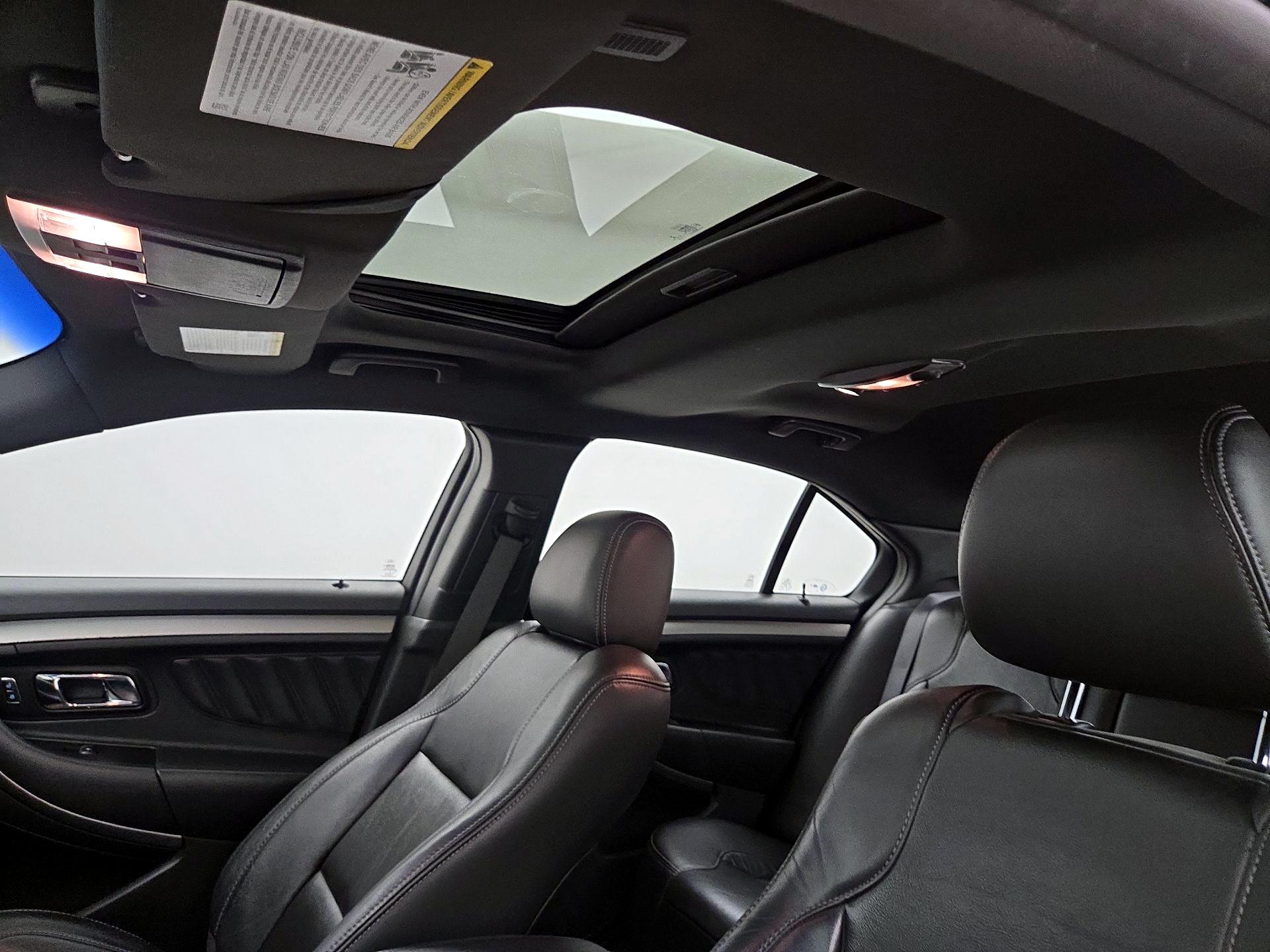 Thumbnail: 2016 Ford Taurus - 19