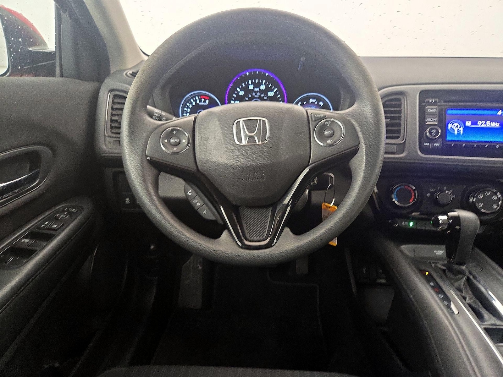 2018 Honda HR-V LX - Photo 11